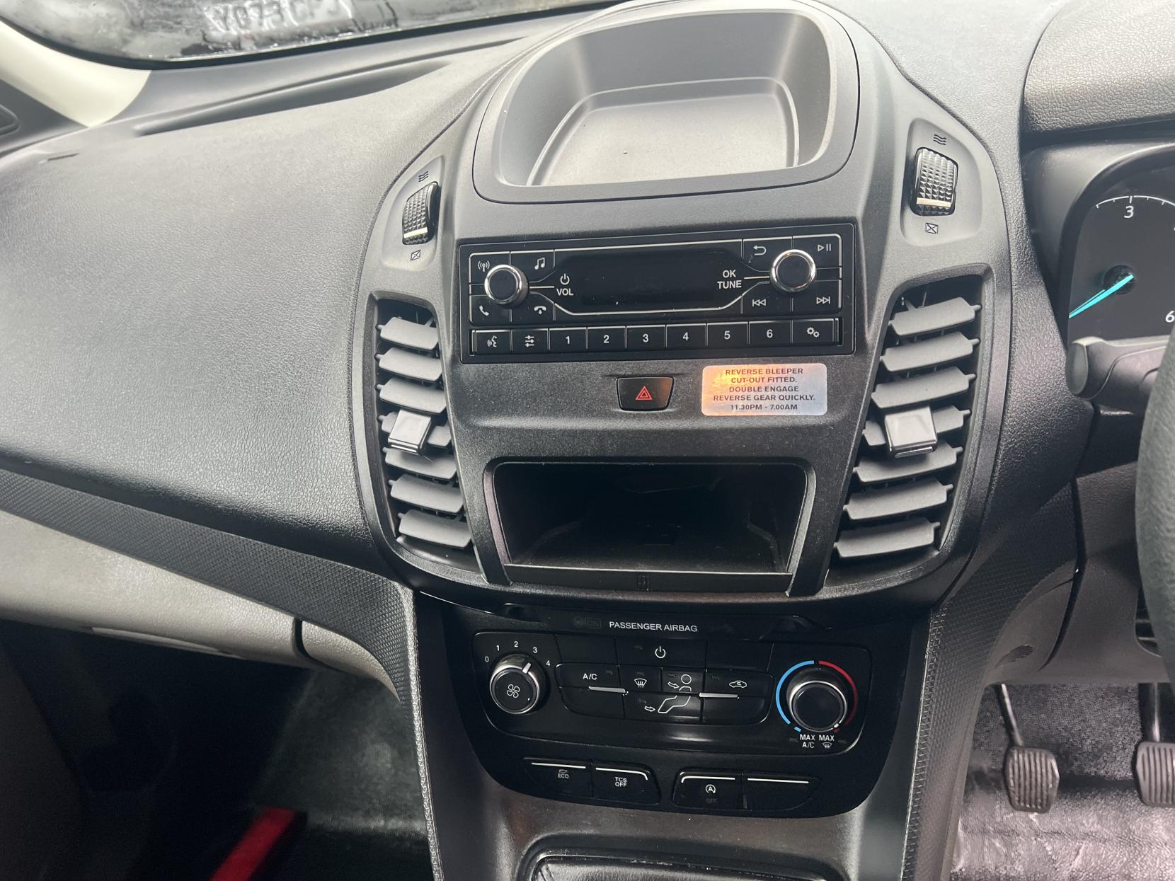 Ford Transit Connect 1.5 240 EcoBlue Leader Panel Van 5dr Diesel Manual L2 Euro 6 (s/s) (100 ps)