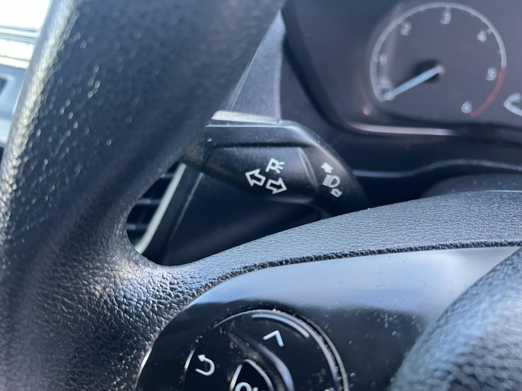 Ford Transit Connect 1.5 240 EcoBlue Leader Panel Van 5dr Diesel Manual L2 Euro 6 (s/s) (100 ps)