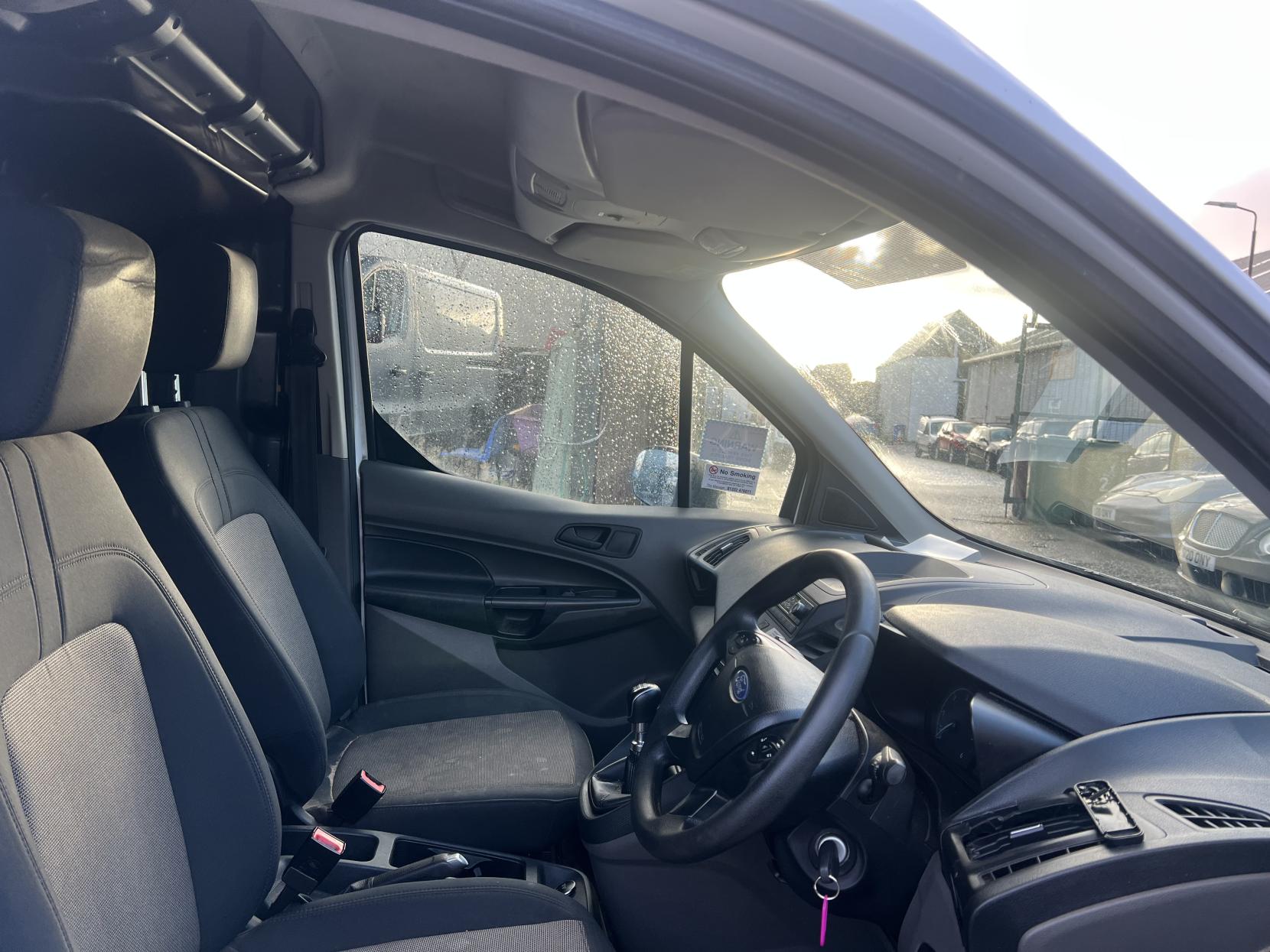 Ford Transit Connect 1.5 240 EcoBlue Leader Panel Van 5dr Diesel Manual L2 Euro 6 (s/s) (100 ps)