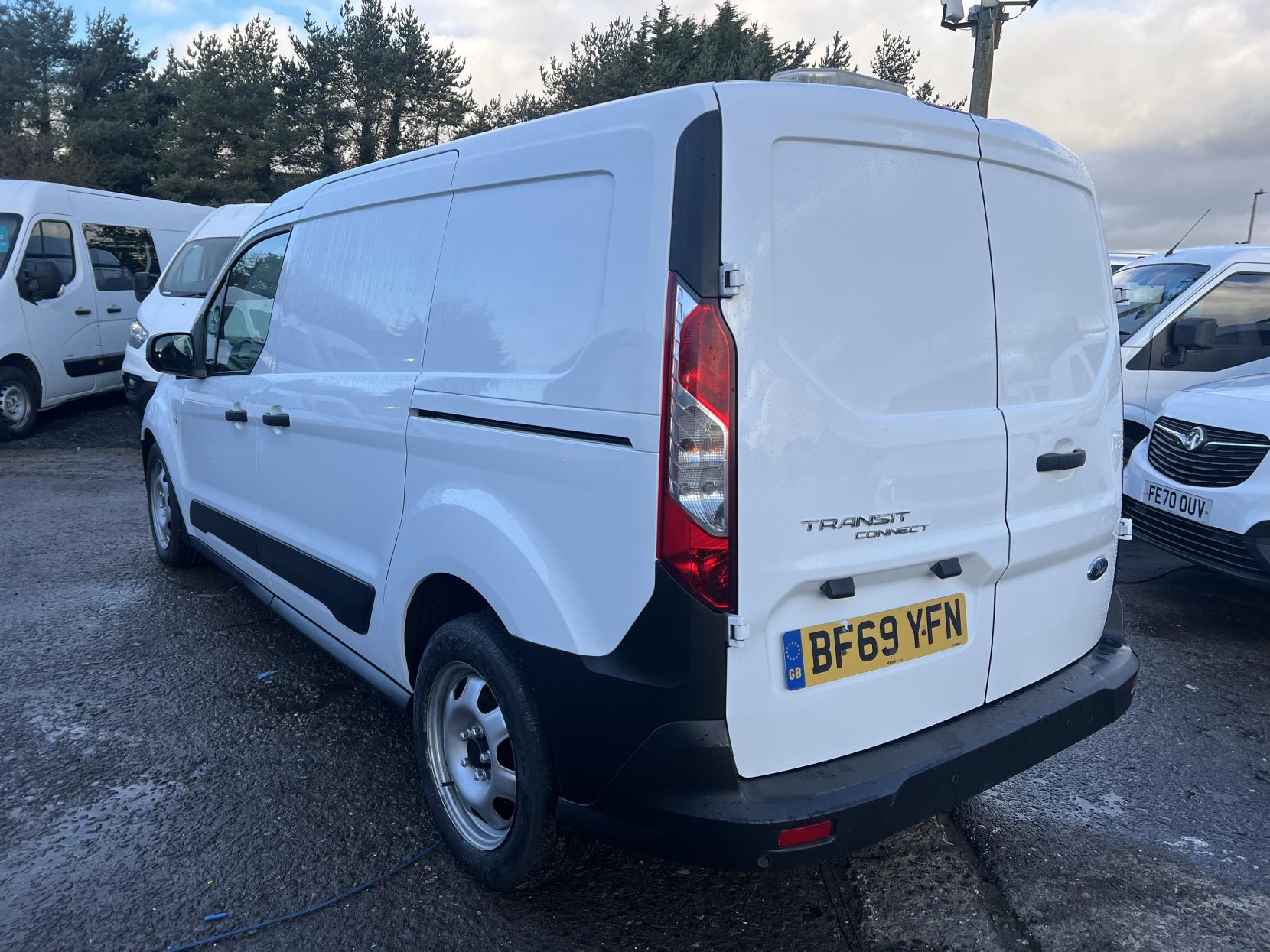 Ford Transit Connect 1.5 240 EcoBlue Leader Panel Van 5dr Diesel Manual L2 Euro 6 (s/s) (100 ps)