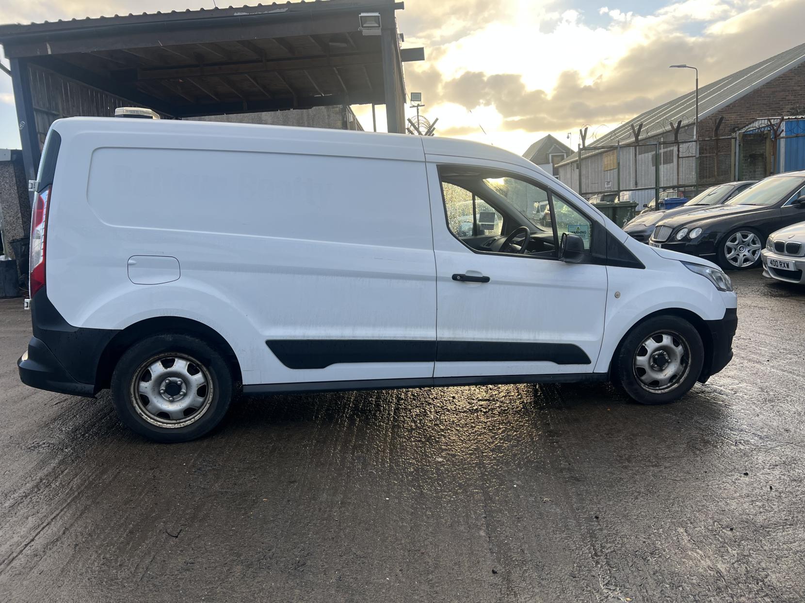 Ford Transit Connect 1.5 240 EcoBlue Leader Panel Van 5dr Diesel Manual L2 Euro 6 (s/s) (100 ps)
