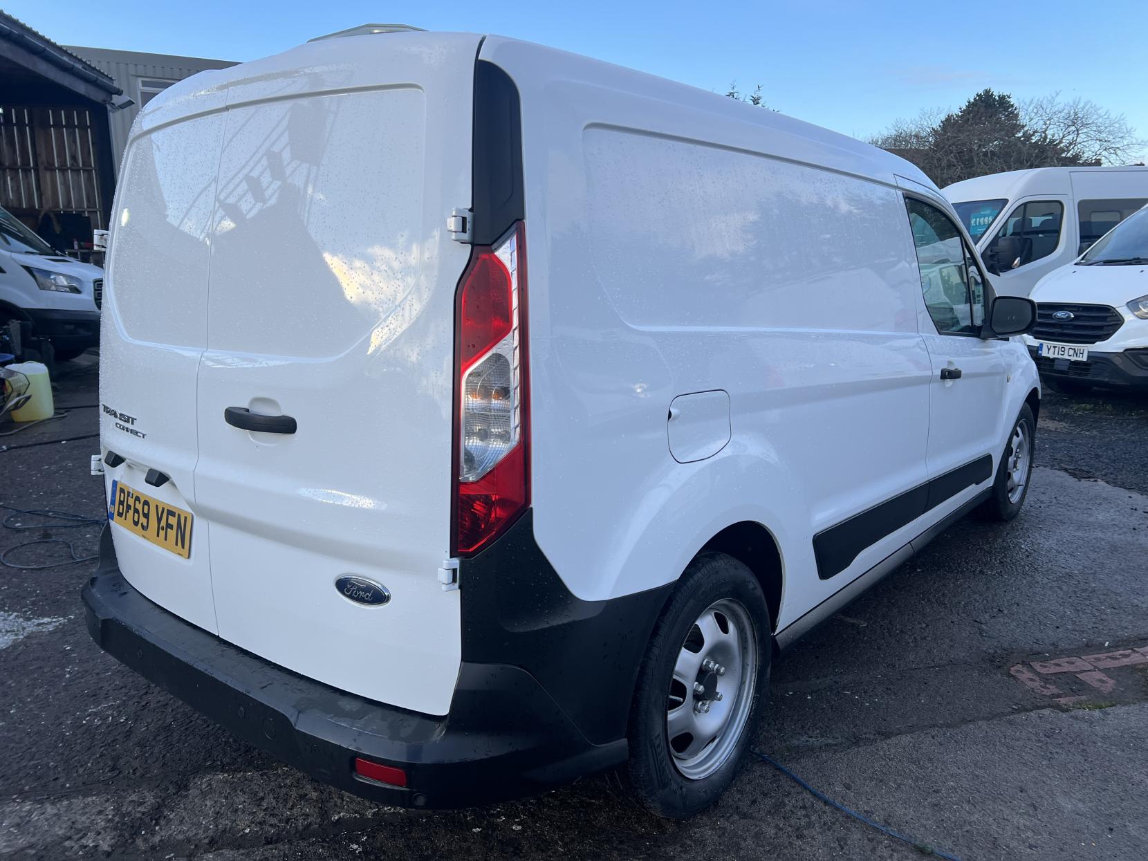 Ford Transit Connect 1.5 240 EcoBlue Leader Panel Van 5dr Diesel Manual L2 Euro 6 (s/s) (100 ps)