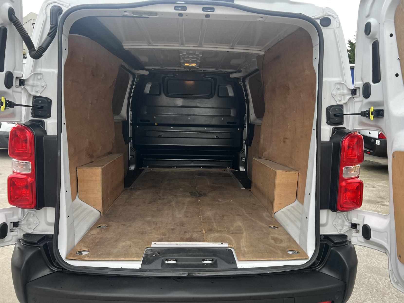 Fiat Scudo 1.5 Multijet SX Panel Van 6dr Diesel Manual LWB Euro 6 (s/s) (100 ps)