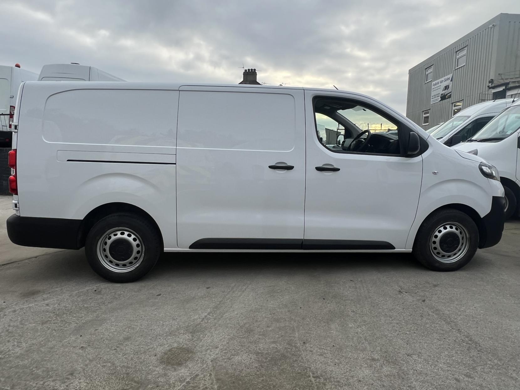 Fiat Scudo 1.5 Multijet SX Panel Van 6dr Diesel Manual LWB Euro 6 (s/s) (100 ps)