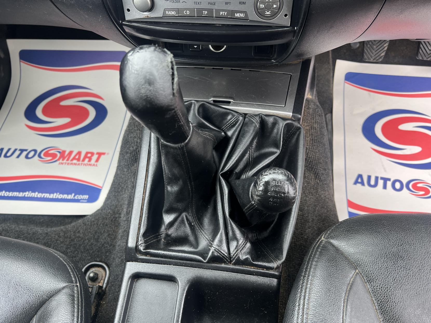 Mitsubishi L200 2.5 DI-D Warrior Pickup Double Cab 4dr Diesel Manual 4WD Euro 5 (LB) (175 ps)