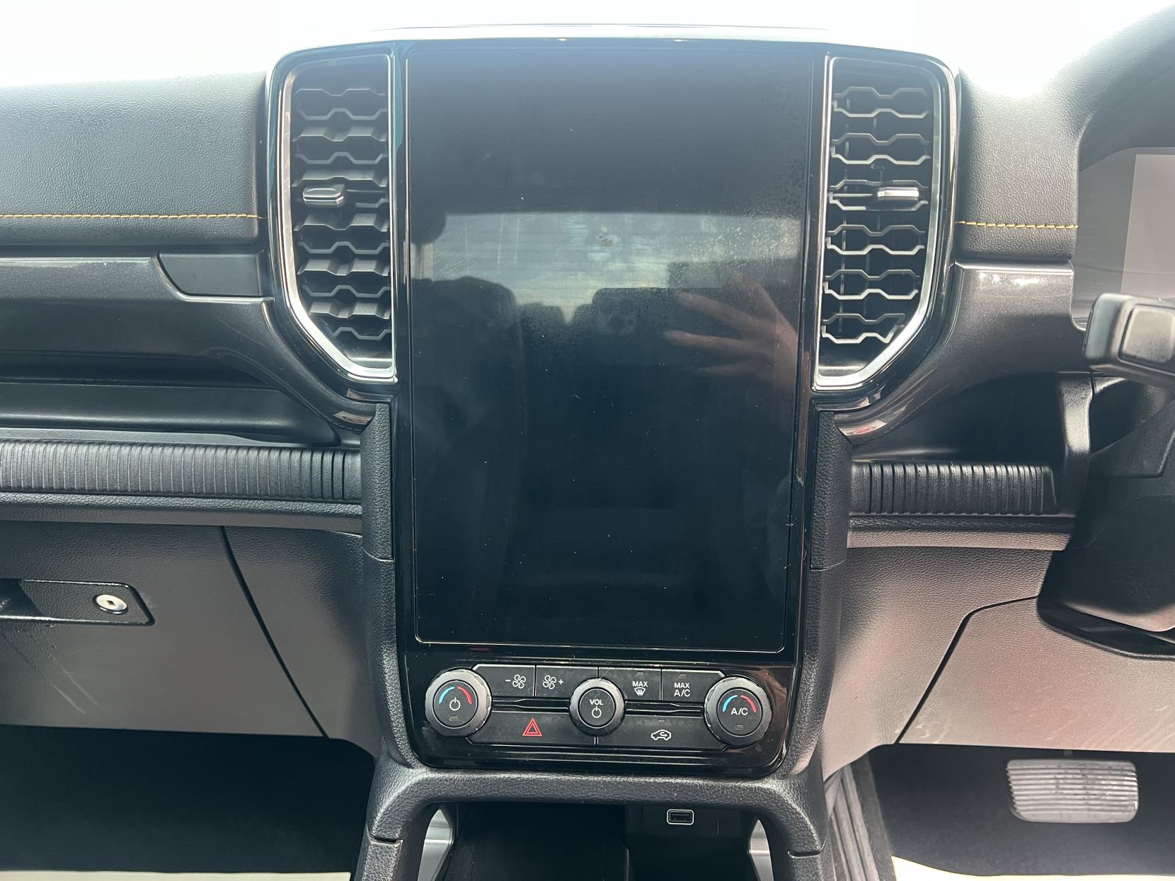 Ford Ranger 2.0 TD EcoBlue Wildtrak Pickup Double Cab 4dr Diesel Auto 4WD Euro 6 (s/s) (205 ps)