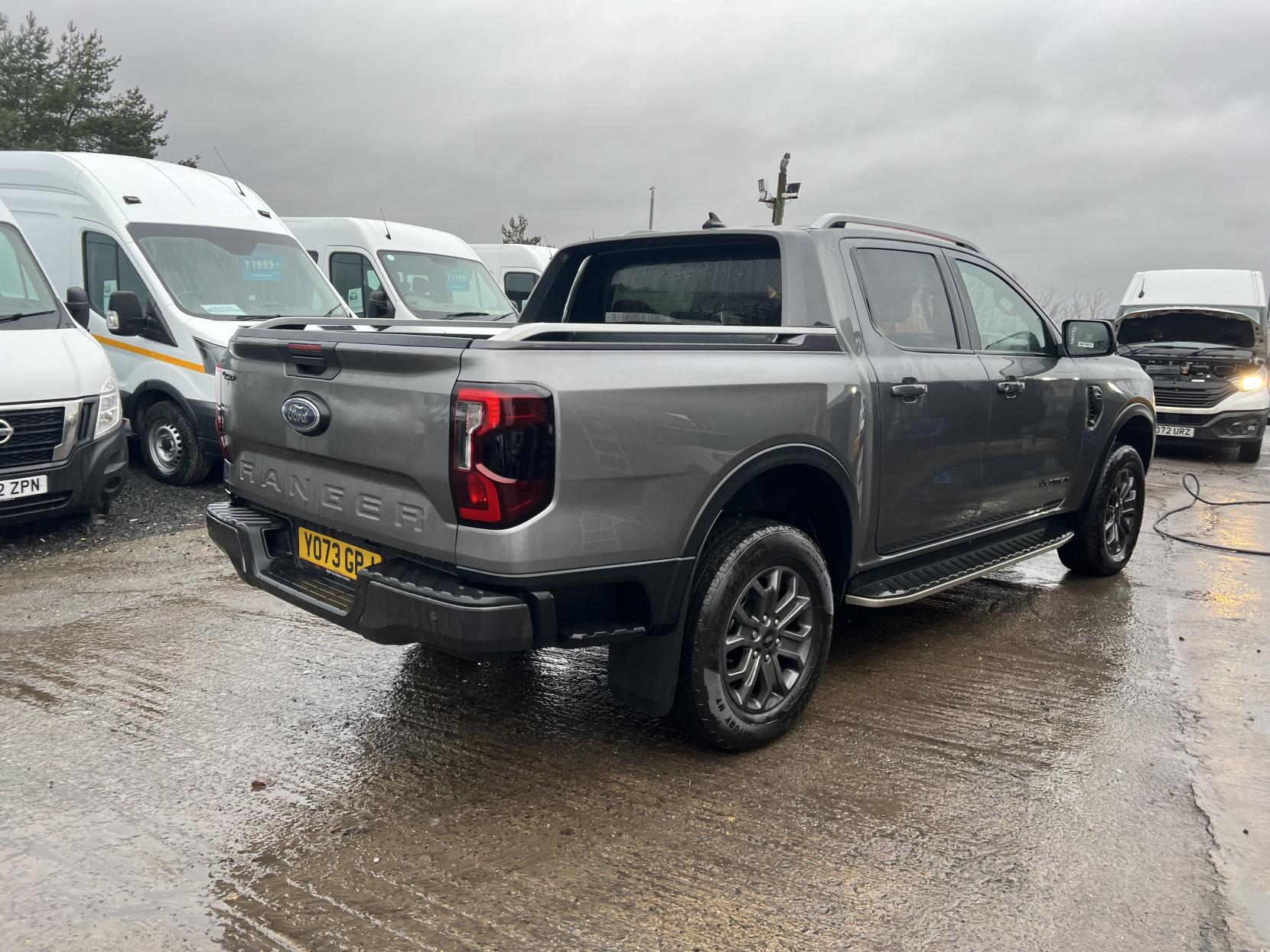 Ford Ranger 2.0 TD EcoBlue Wildtrak Pickup Double Cab 4dr Diesel Auto 4WD Euro 6 (s/s) (205 ps)