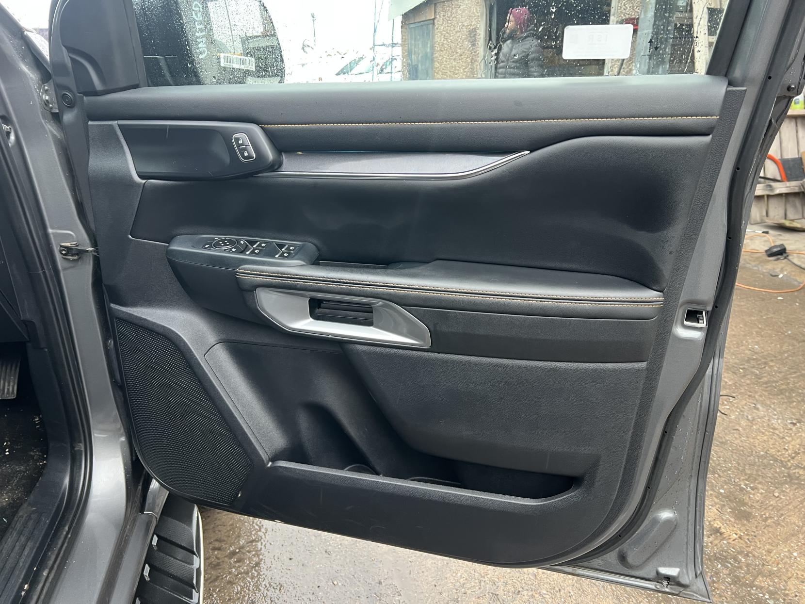 Ford Ranger 2.0 TD EcoBlue Wildtrak Pickup Double Cab 4dr Diesel Auto 4WD Euro 6 (s/s) (205 ps)