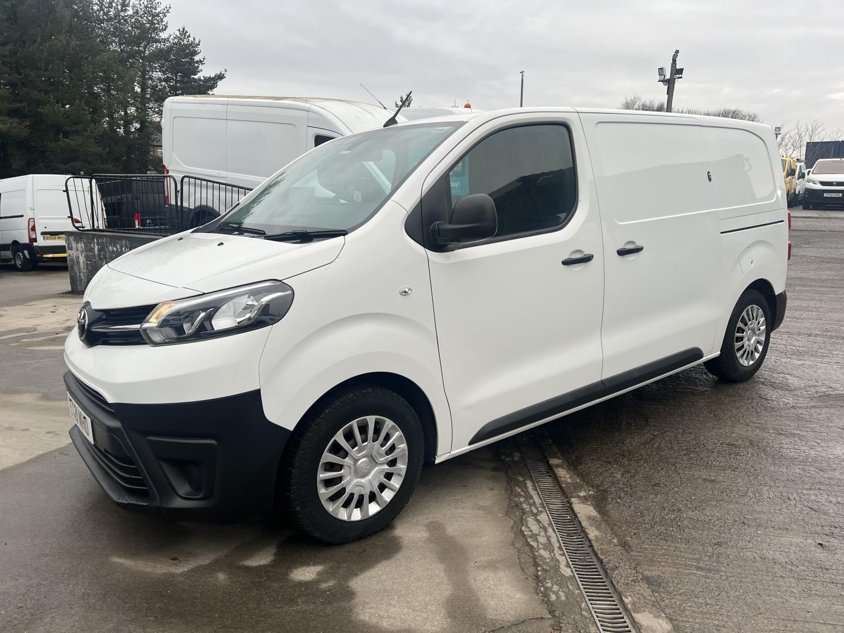 Toyota ProAce 1.5D Icon Medium Panel Van 6dr Diesel Manual MWB Euro 6 (s/s) (120 bhp)