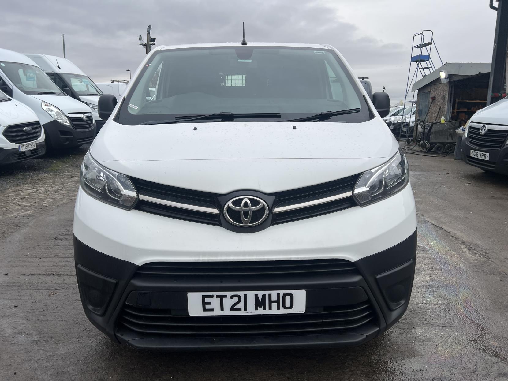 Toyota ProAce 1.5D Icon Medium Panel Van 6dr Diesel Manual MWB Euro 6 (s/s) (120 bhp)