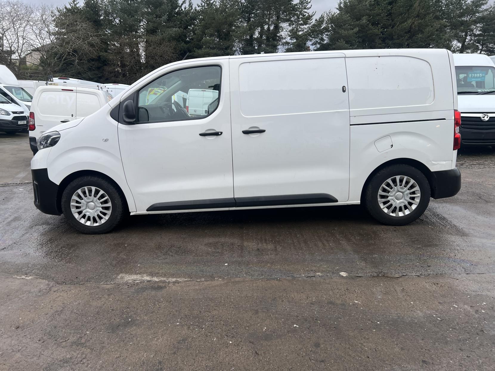 Toyota ProAce 1.5D Icon Medium Panel Van 6dr Diesel Manual MWB Euro 6 (s/s) (120 bhp)