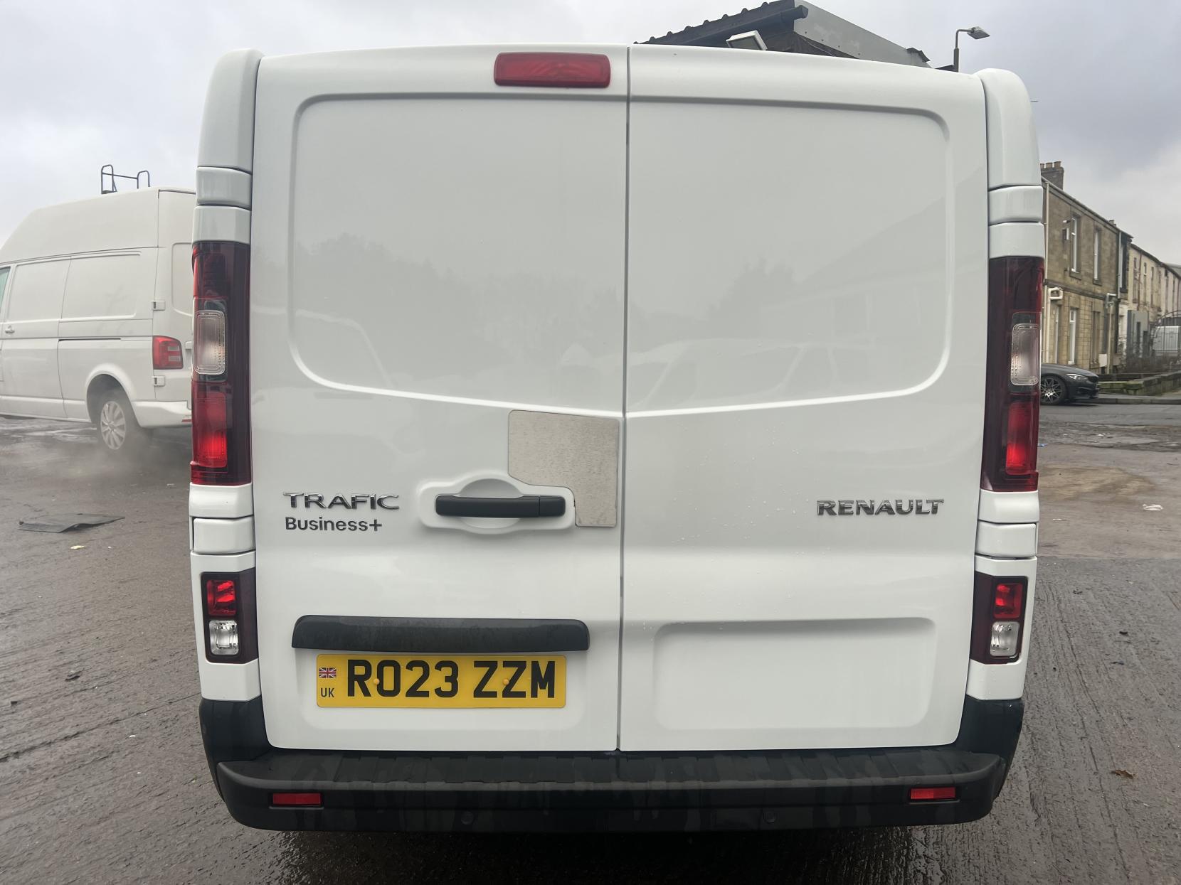 Renault Trafic 2.0 dCi Blue SL28 Business+ Panel Van 5dr Diesel Manual L1 H1 Euro 6 (s/s) (130 ps)