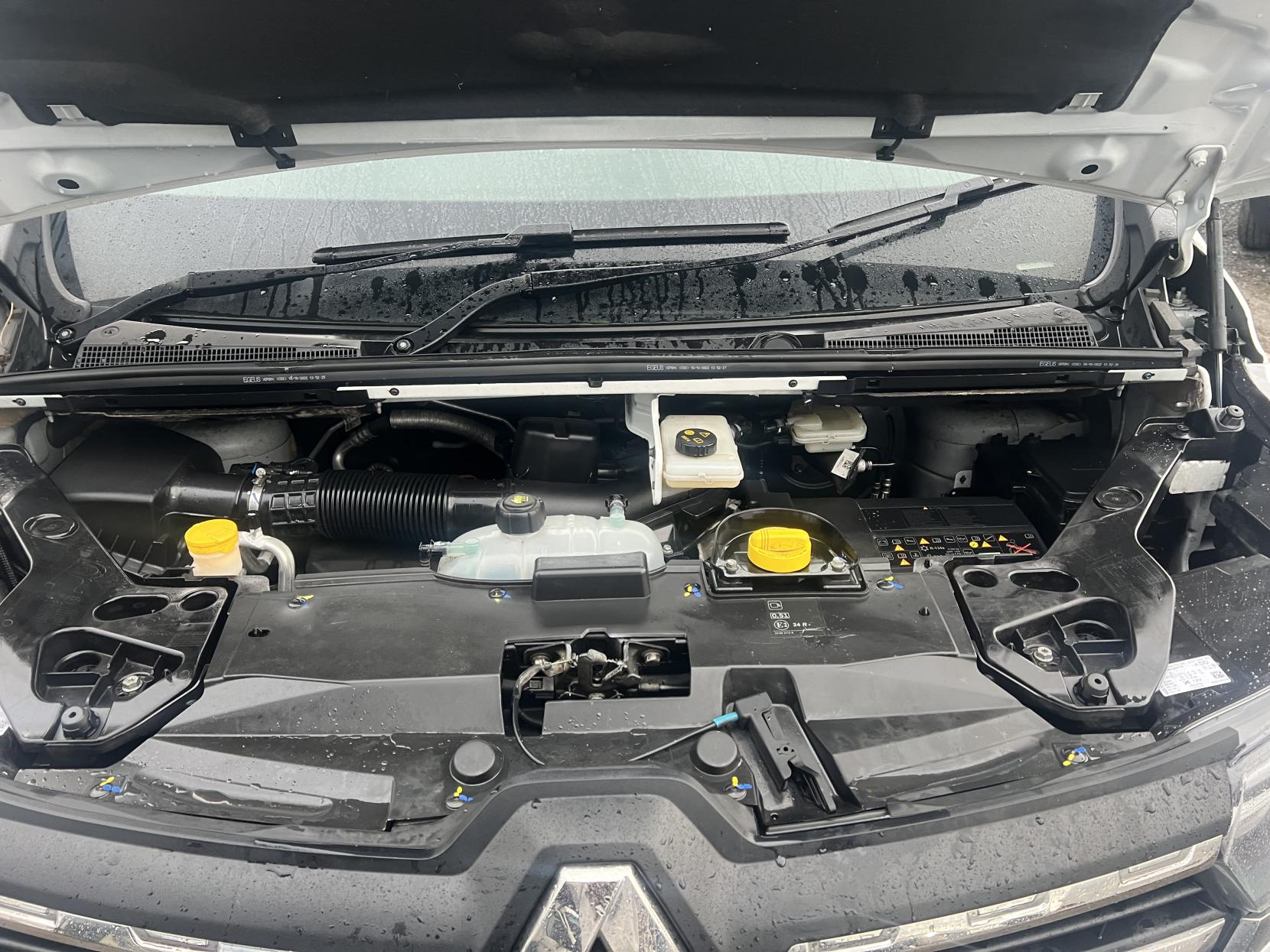 Renault Trafic 2.0 dCi Blue SL28 Business+ Panel Van 5dr Diesel Manual L1 H1 Euro 6 (s/s) (130 ps)