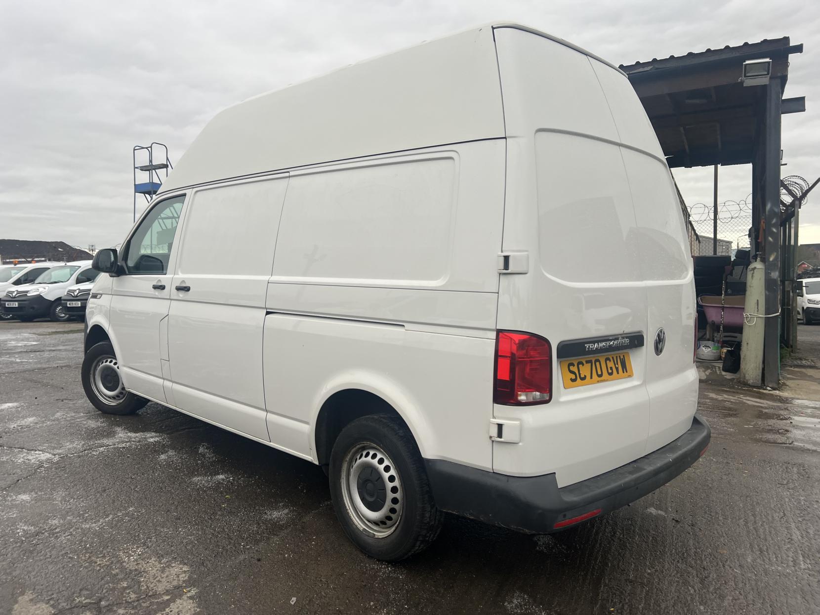 Volkswagen Transporter 2.0 TDI T28 Startline Panel Van 5dr Diesel Manual FWD LWB Euro 6 (s/s) (90 ps)