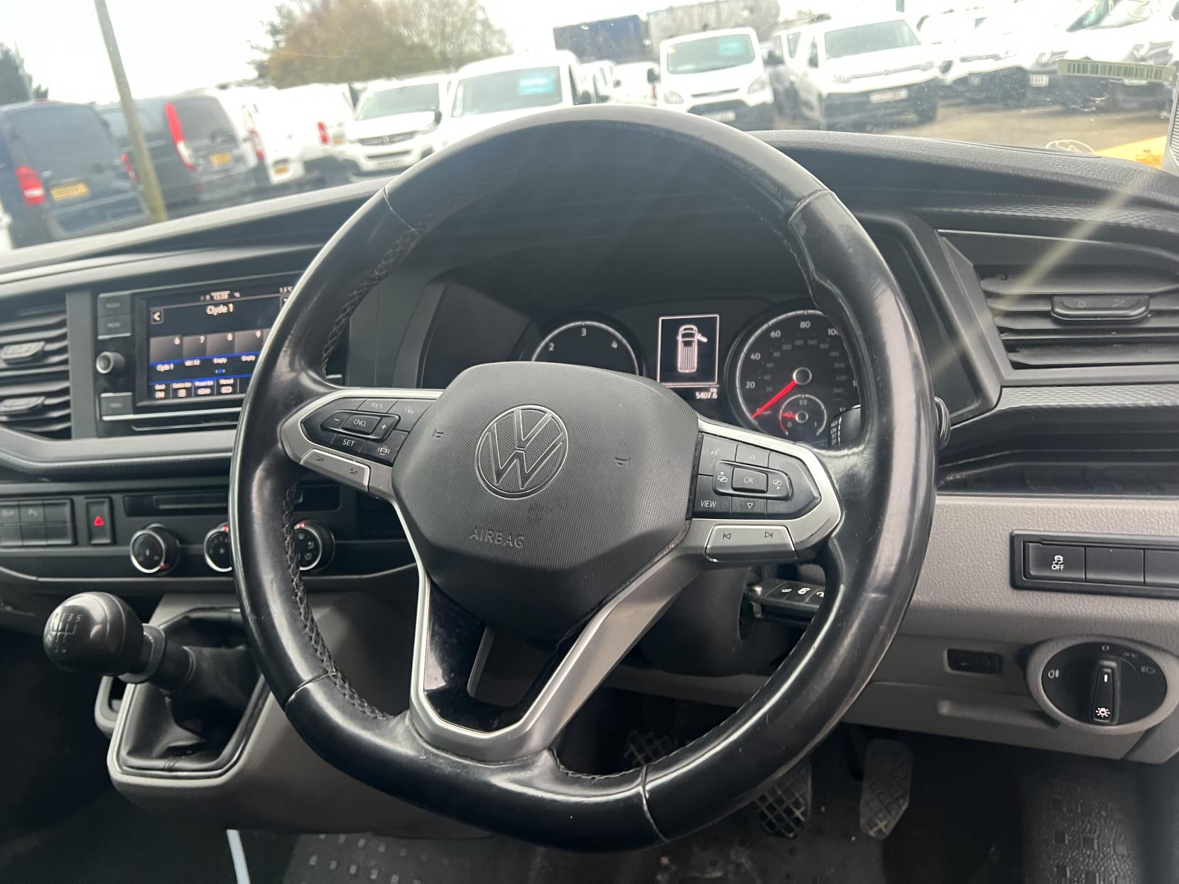 Volkswagen Transporter 2.0 TDI T28 Startline Panel Van 5dr Diesel Manual FWD LWB Euro 6 (s/s) (90 ps)