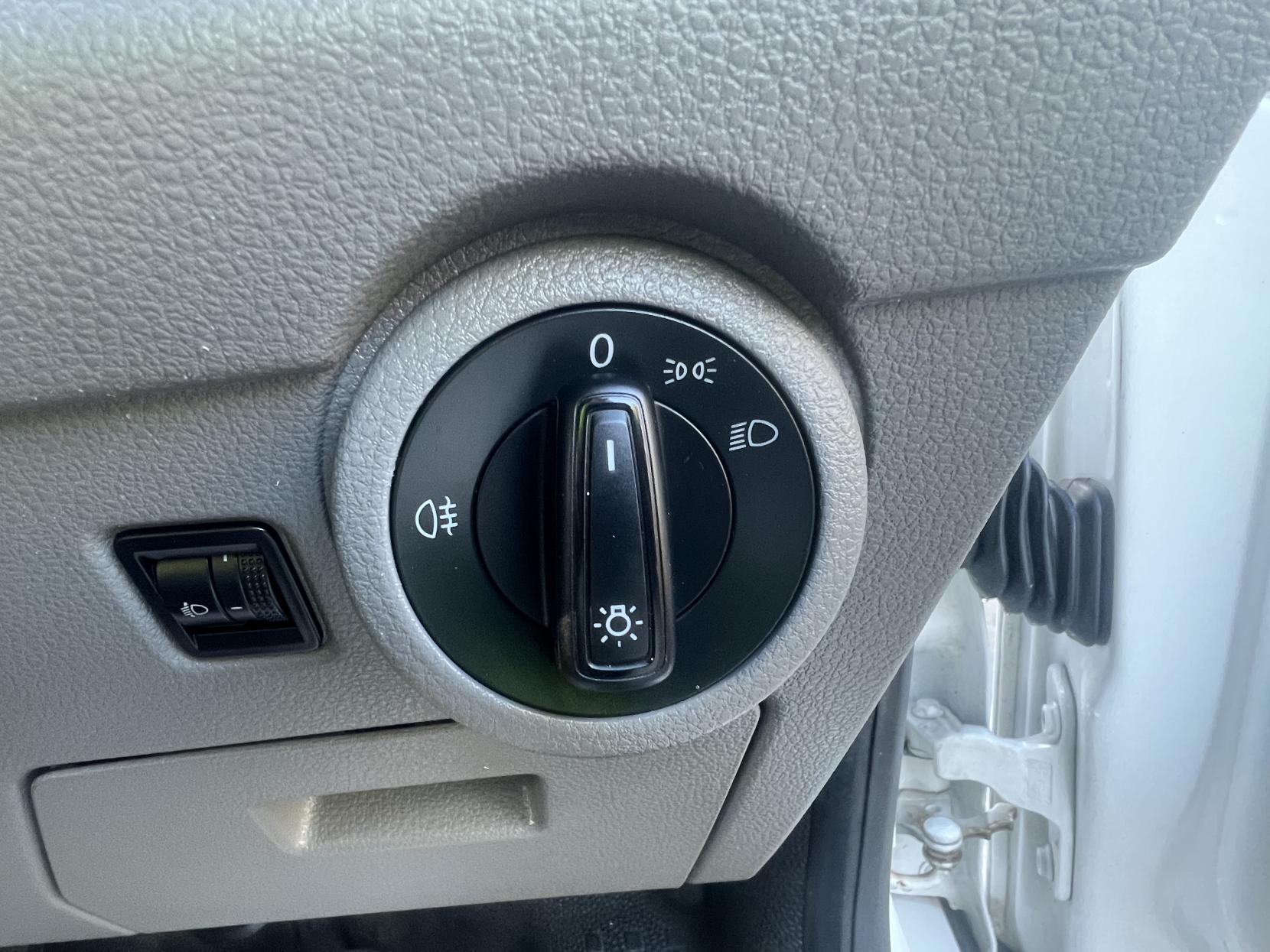 Volkswagen Transporter 2.0 TDI T28 Startline Panel Van 5dr Diesel Manual FWD LWB Euro 6 (s/s) (90 ps)