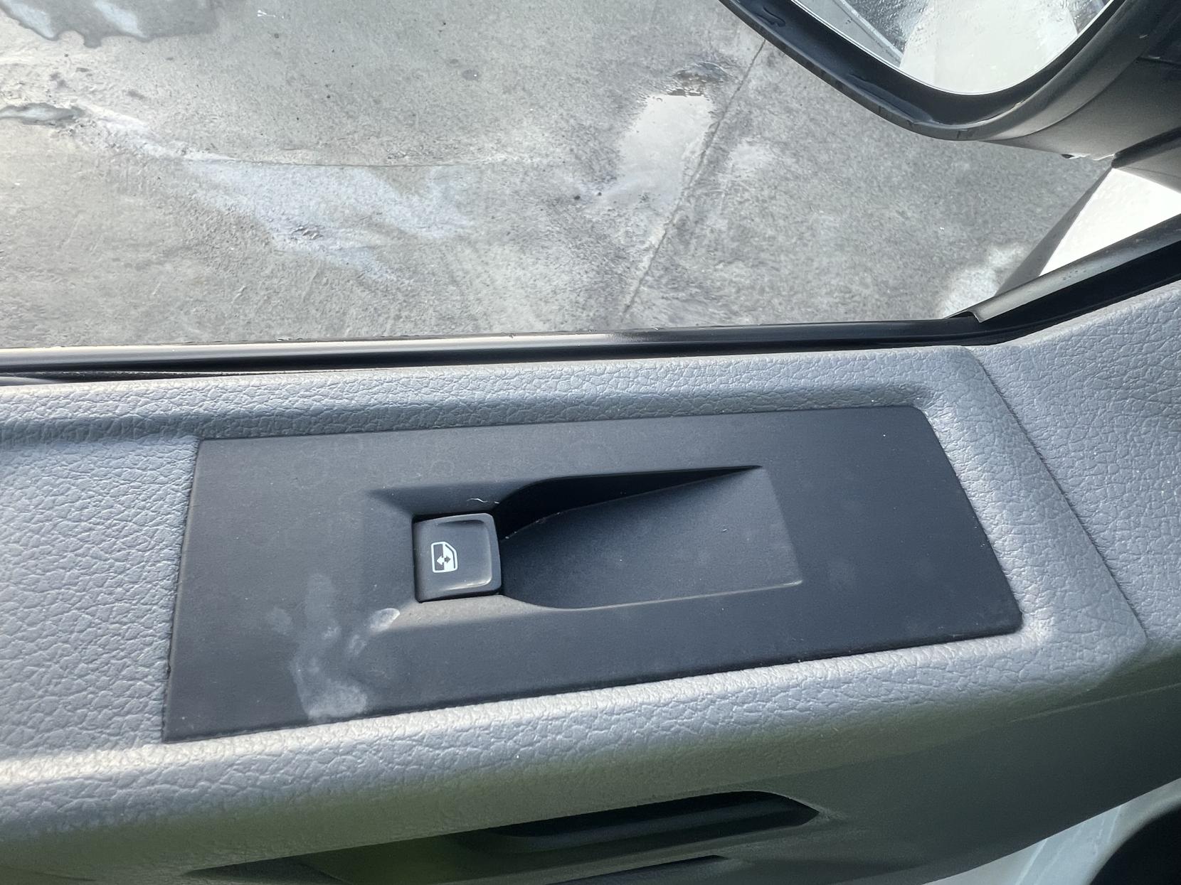 Volkswagen Transporter 2.0 TDI T28 Startline Panel Van 5dr Diesel Manual FWD LWB Euro 6 (s/s) (90 ps)