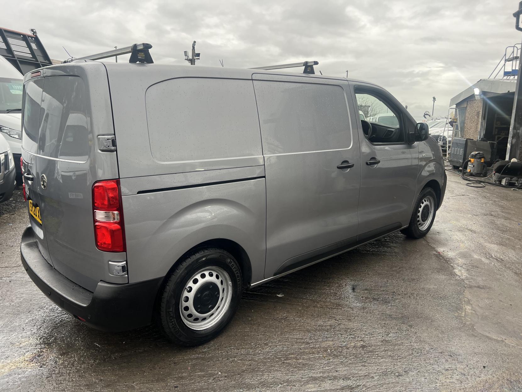 Vauxhall Vivaro 1.5 Turbo D 2700 Edition Panel Van 5dr Diesel Manual L1 H1 Euro 6 (s/s) (100 ps)