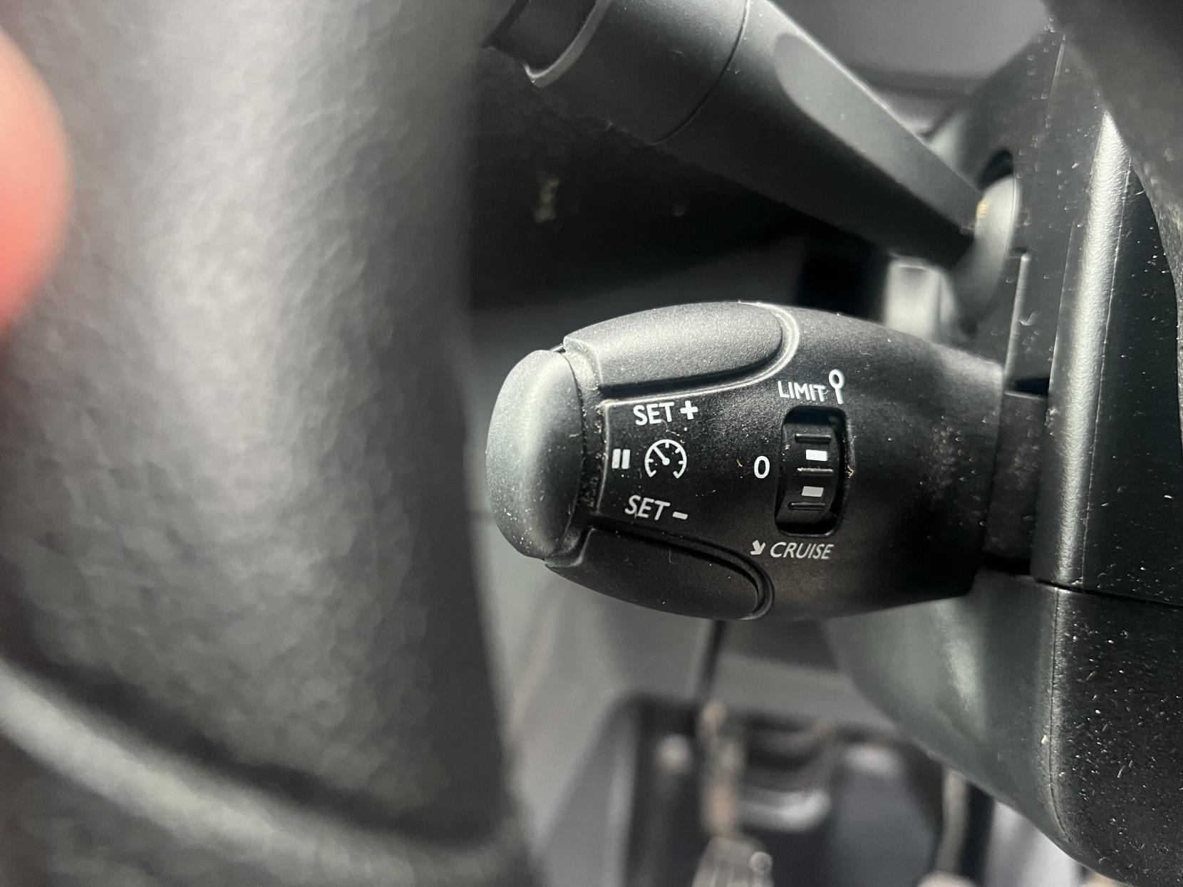 Vauxhall Vivaro 1.5 Turbo D 2700 Edition Panel Van 5dr Diesel Manual L1 H1 Euro 6 (s/s) (100 ps)