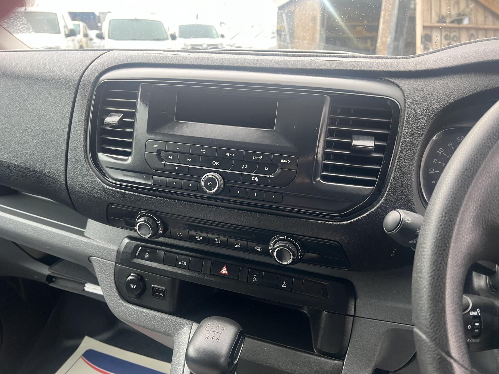 Vauxhall Vivaro 1.5 Turbo D 2700 Edition Panel Van 5dr Diesel Manual L1 H1 Euro 6 (s/s) (100 ps)