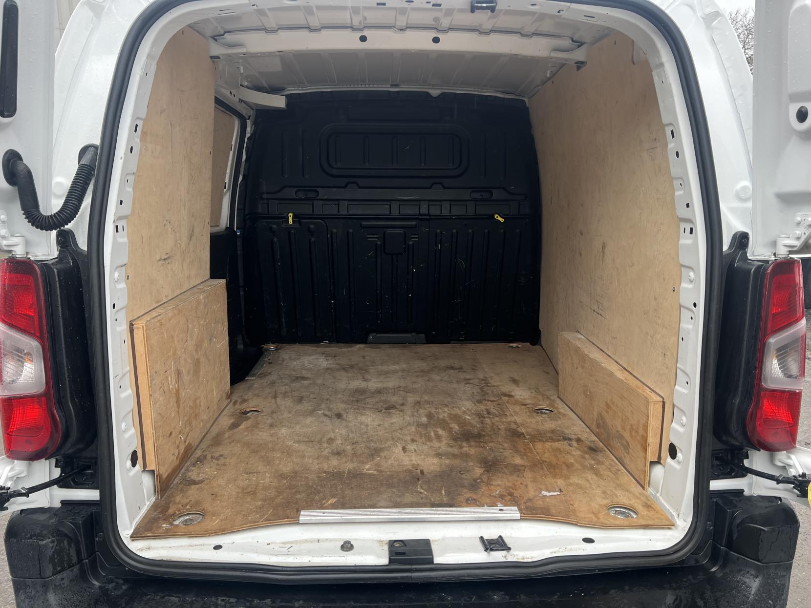 Citroen Berlingo 1.5 BlueHDi 1000 Enterprise M Panel Van 5dr Diesel Manual SWB Euro 6 (s/s) (100 ps)