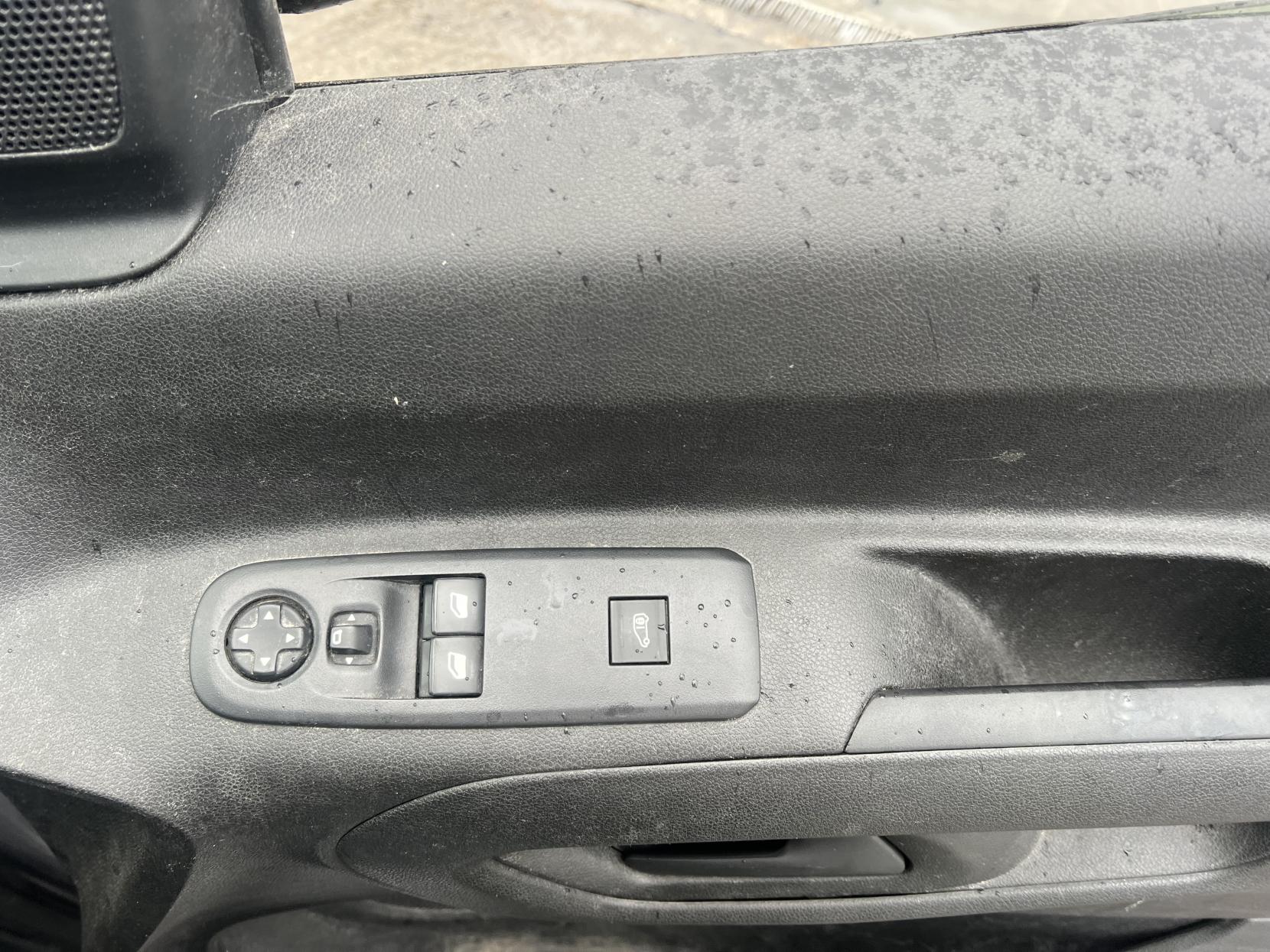 Vauxhall Combo 1.5 Turbo D 2000 Edition Panel Van 4dr Diesel Manual L1 H1 Euro 6 (s/s) (100 ps)