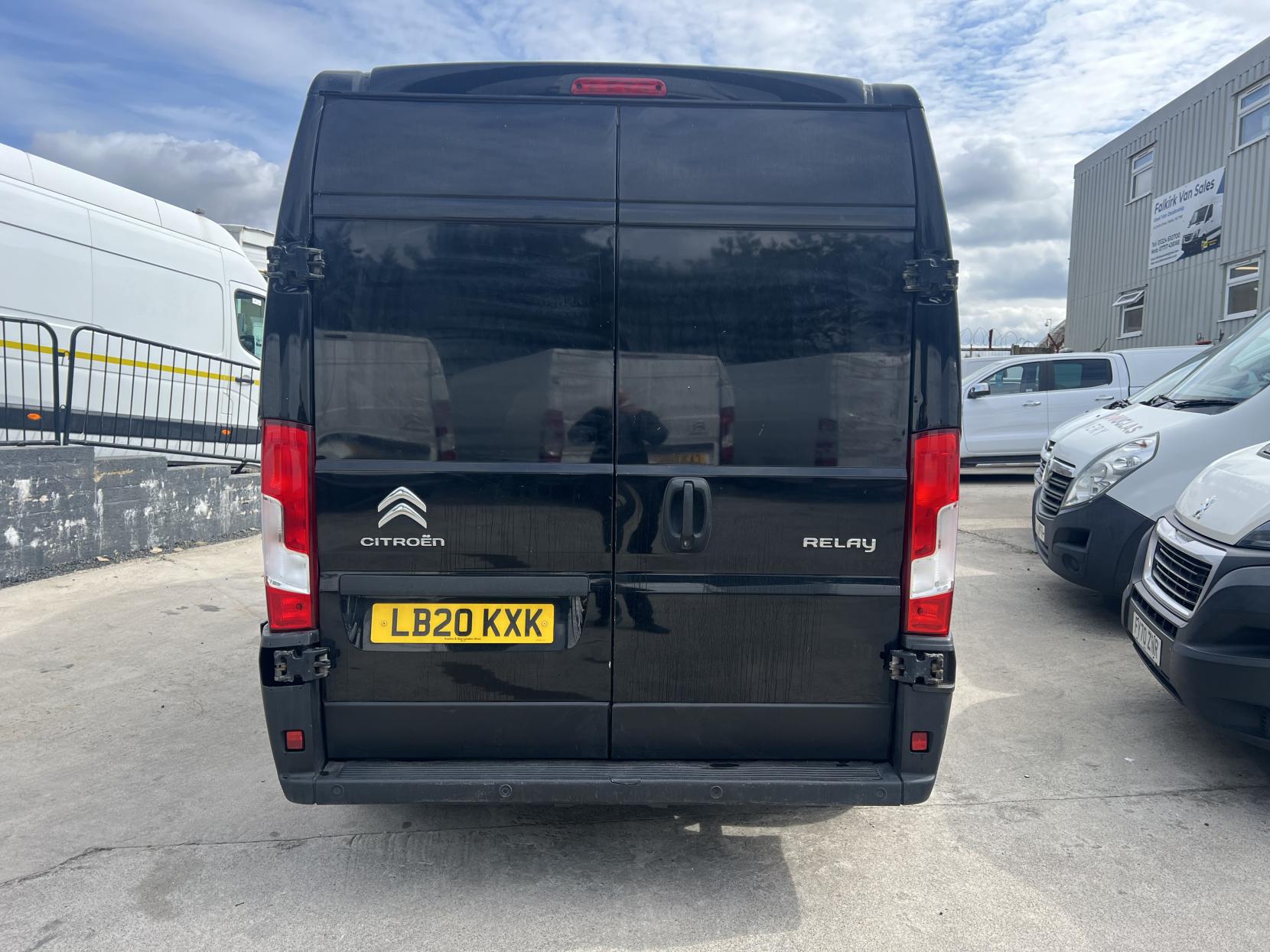 Citroen Relay 2.2 BlueHDi 35 Enterprise Panel Van 5dr Diesel Manual L3 High Roof Euro 6 (s/s) (140 ps)