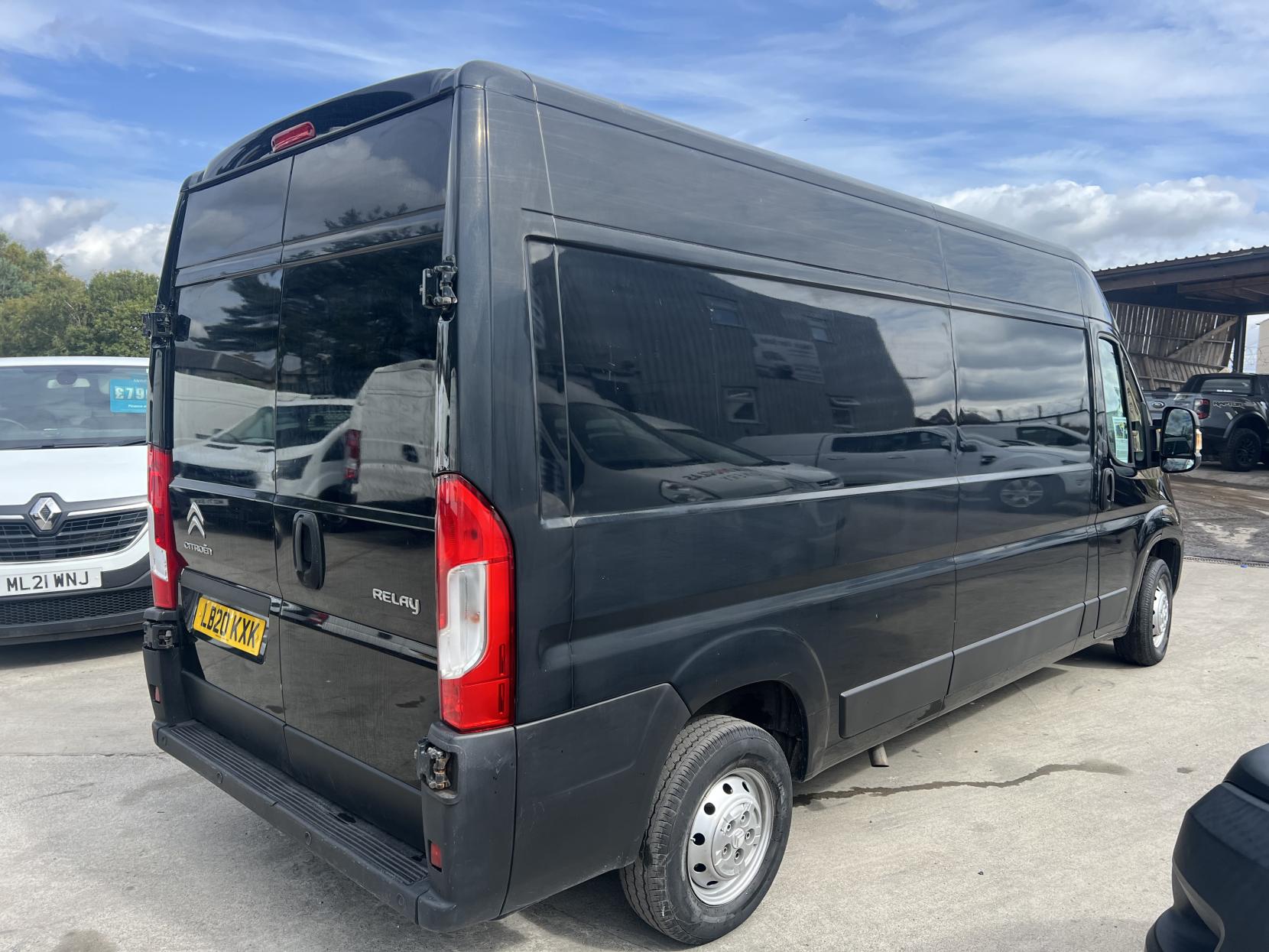 Citroen Relay 2.2 BlueHDi 35 Enterprise Panel Van 5dr Diesel Manual L3 High Roof Euro 6 (s/s) (140 ps)