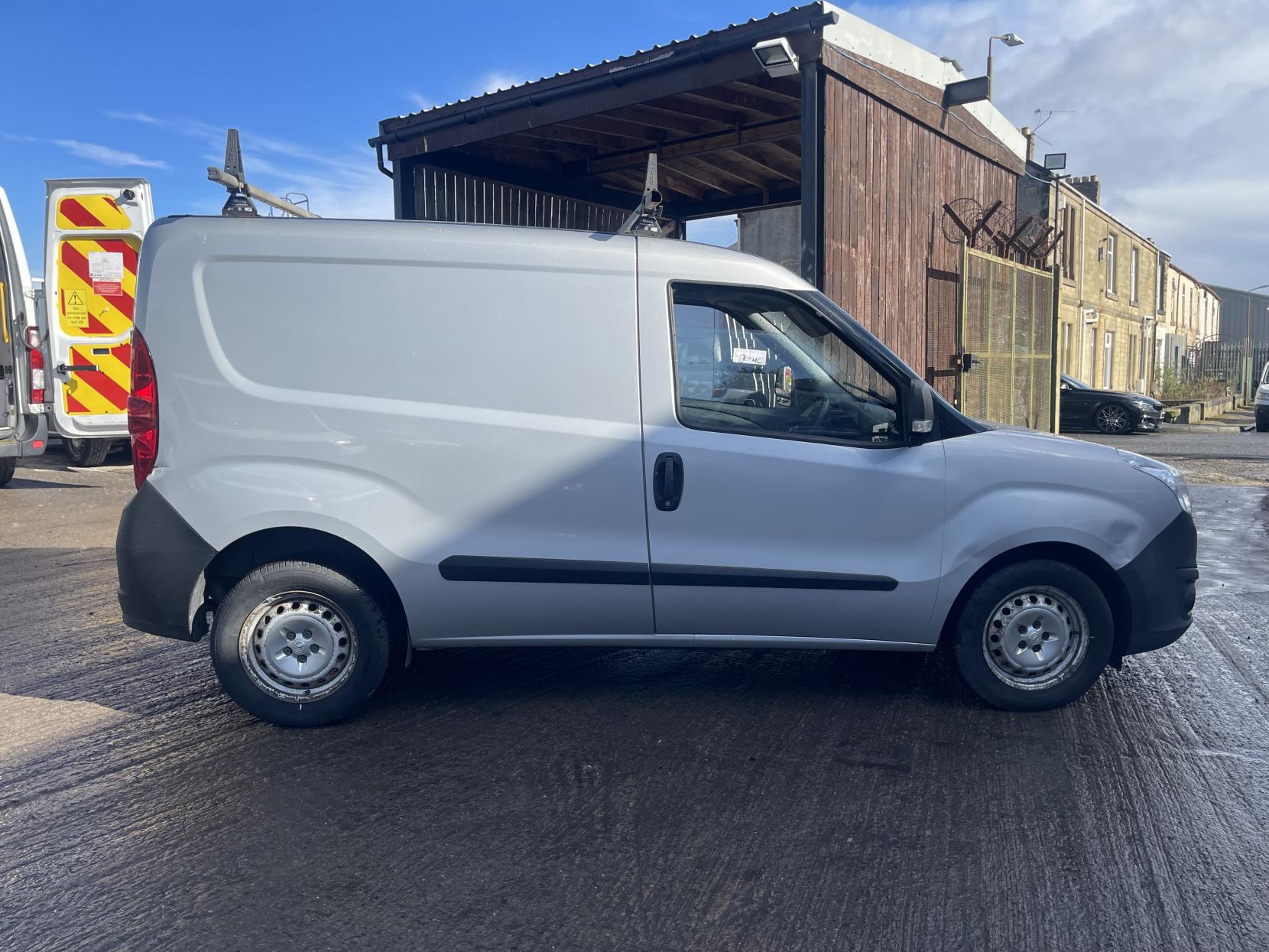 Vauxhall Combo 1.3 CDTi 2000 16v Panel Van 3dr Diesel Manual FWD L1 H1 (133 g/km, 89 bhp)