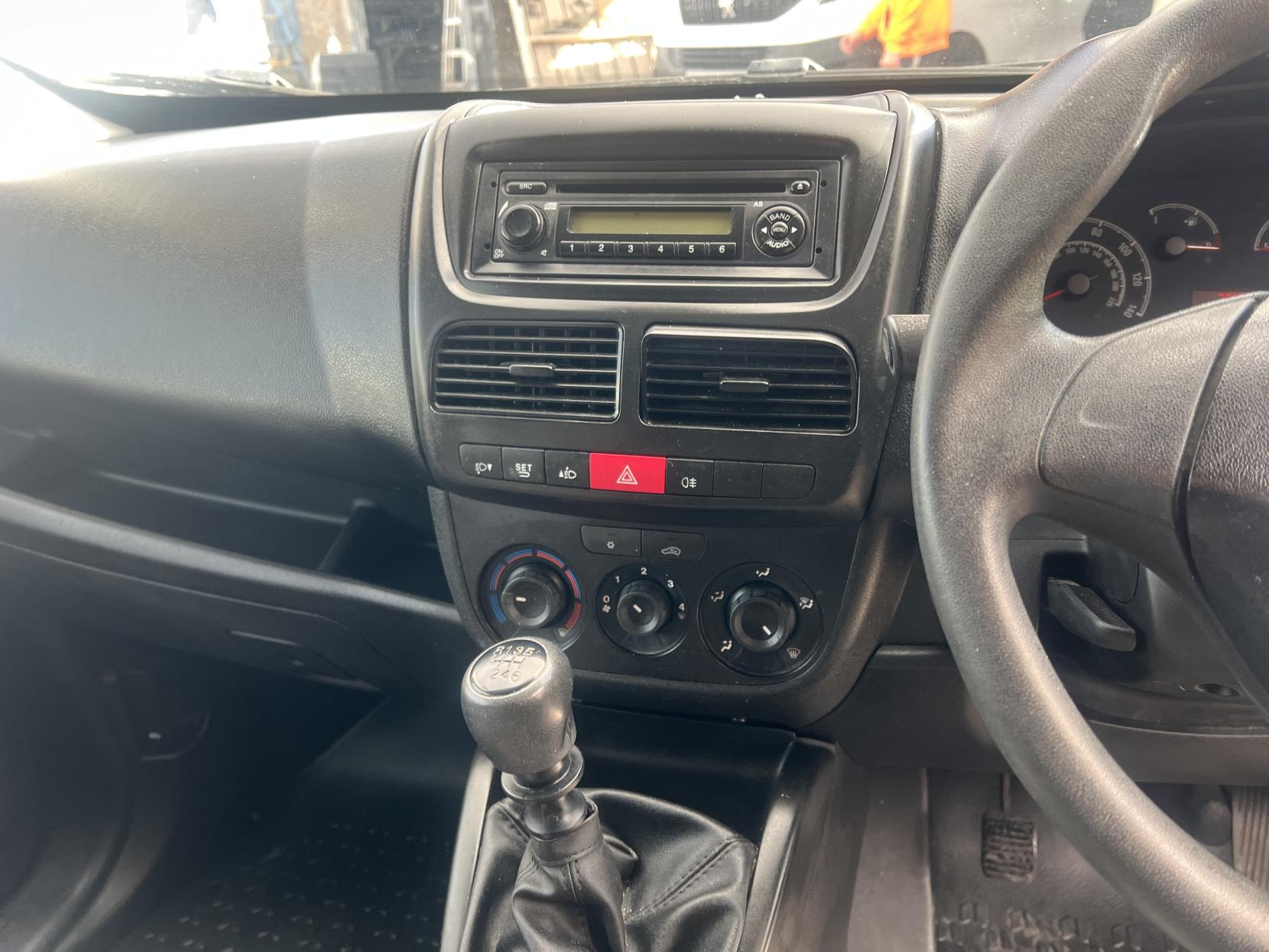 Vauxhall Combo 1.6 Panel Van (2018 - 2024)