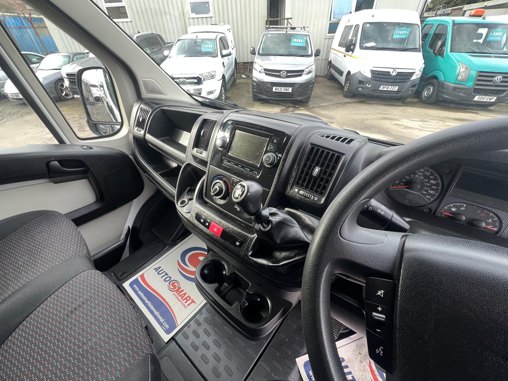 Citroen Relay 2.0 BlueHDi 35 Enterprise Panel Van 5dr Diesel Manual L3 High Roof Euro 6 (130 ps)