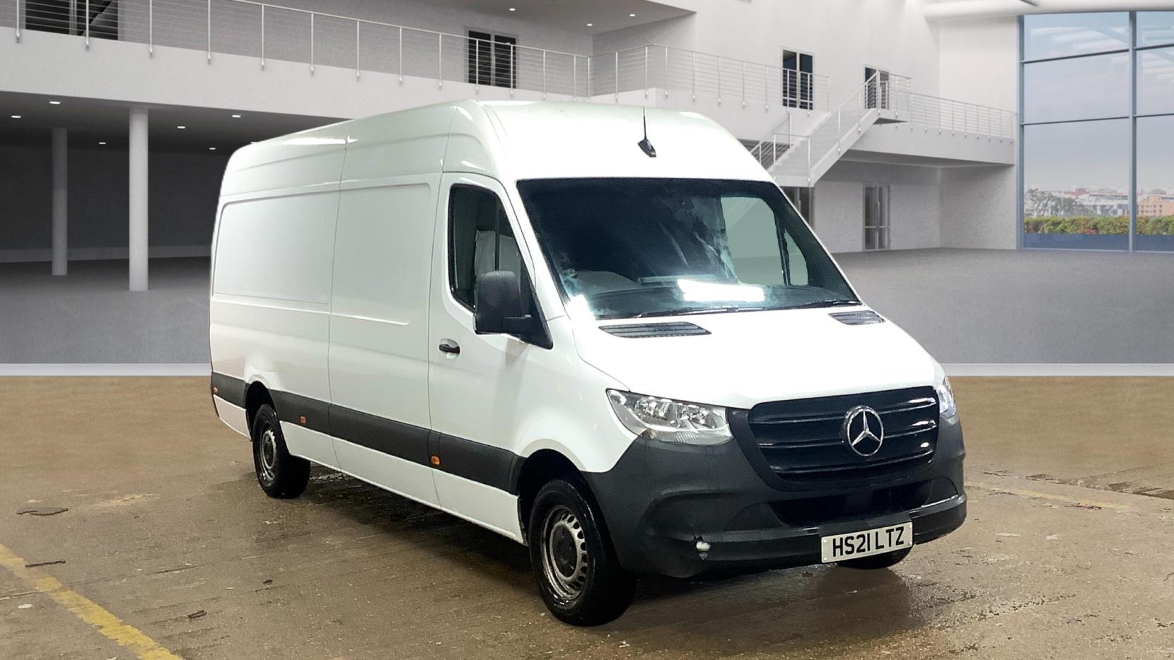 Mercedes-Benz Sprinter 2.0 315 CDI Progressive Panel Van 5dr Diesel Manual RWD L3 H2 Euro 6 (s/s) (150 ps)
