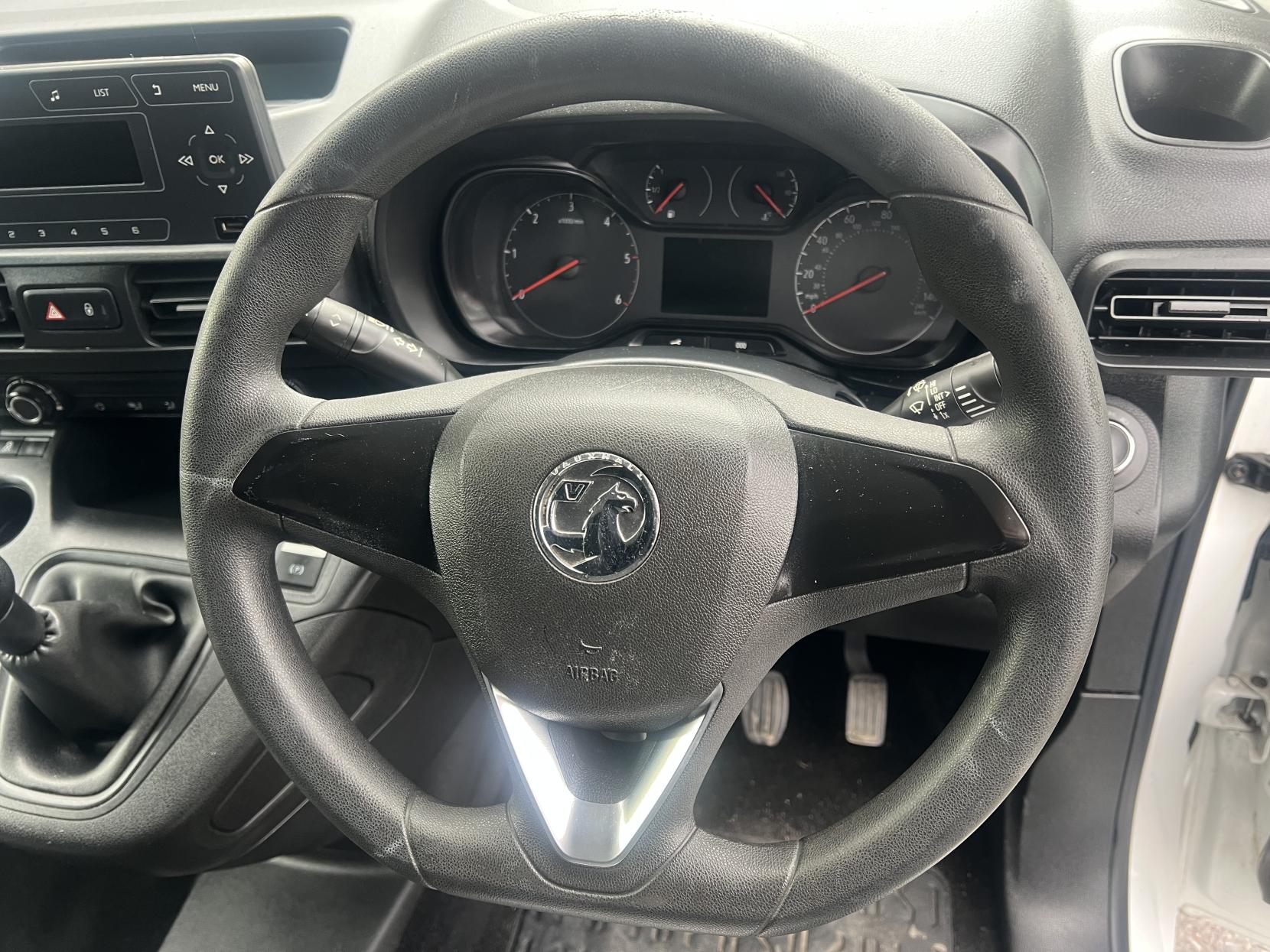 Vauxhall Combo 1.6 Turbo D 2000 Edition Panel Van 4dr Diesel Manual L1 H1 Euro 6 (75 ps)