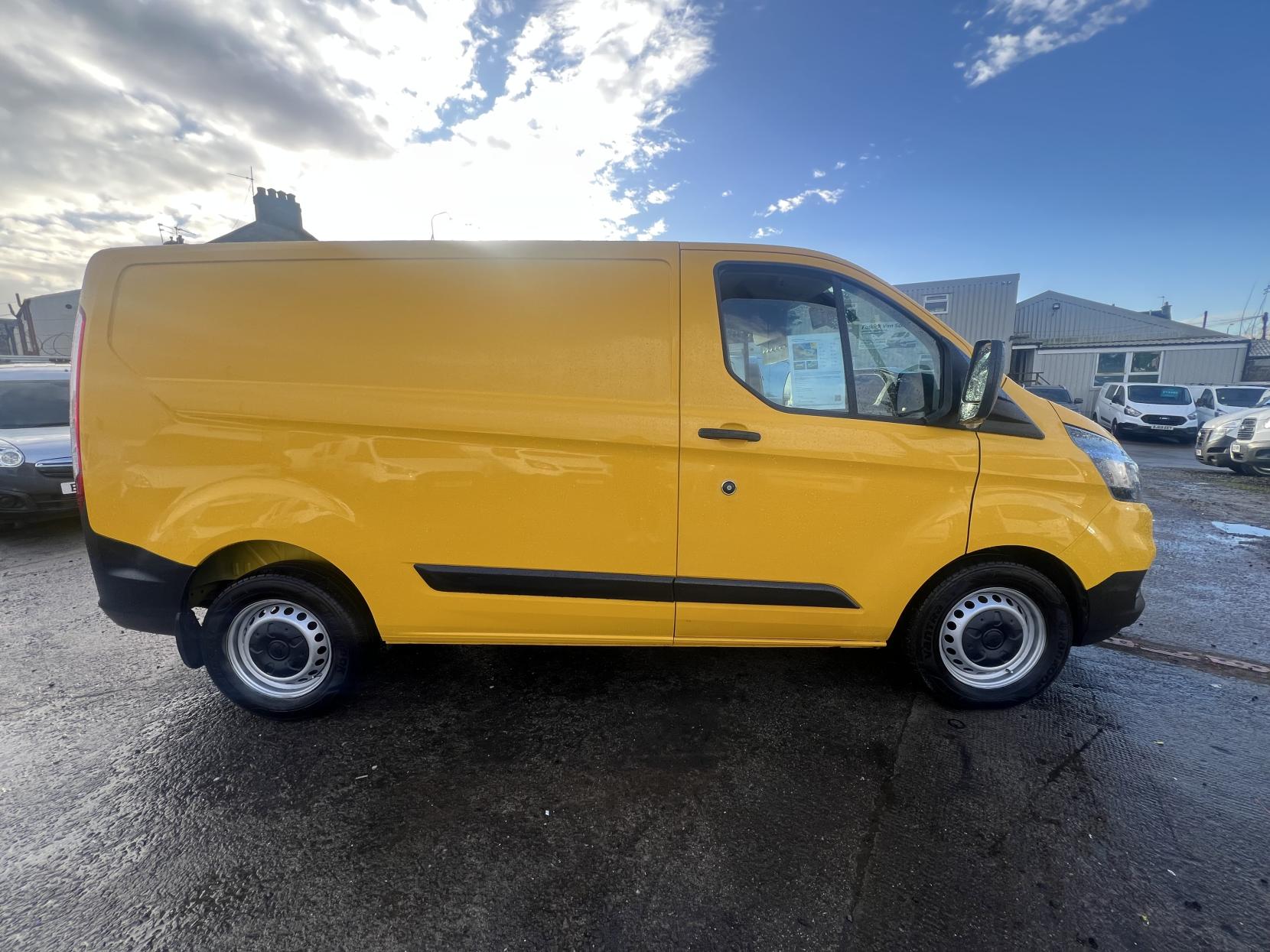 Ford Transit Custom 2.0 340 EcoBlue Leader Panel Van 5dr Diesel Manual L1 H1 Euro 6 (s/s) (130 ps)