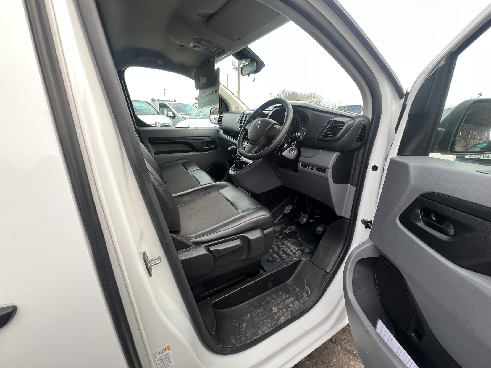 Citroen Dispatch 1.5 BlueHDi 1200 Enterprise XL Panel Van 6dr Diesel Manual FWD 3 Euro 6 (s/s) (100 ps)