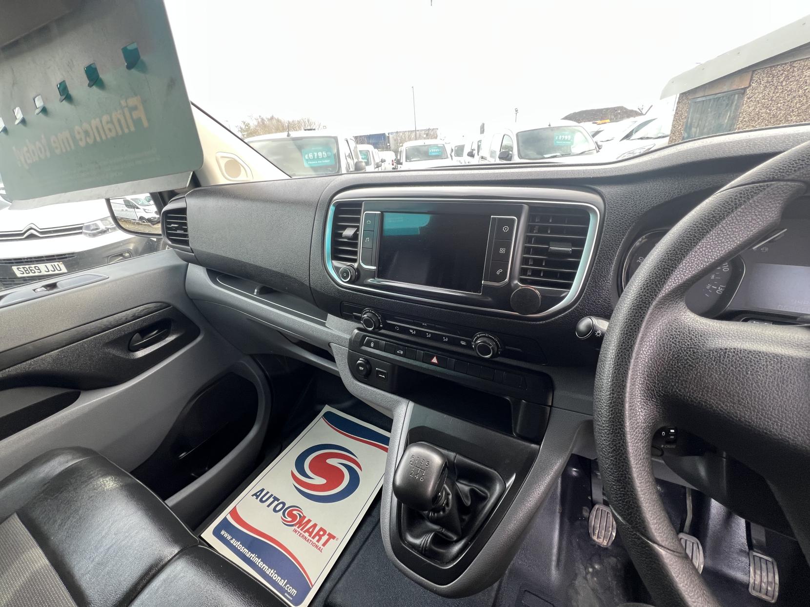 Citroen Dispatch 1.5 BlueHDi 1200 Enterprise XL Panel Van 6dr Diesel Manual FWD 3 Euro 6 (s/s) (100 ps)