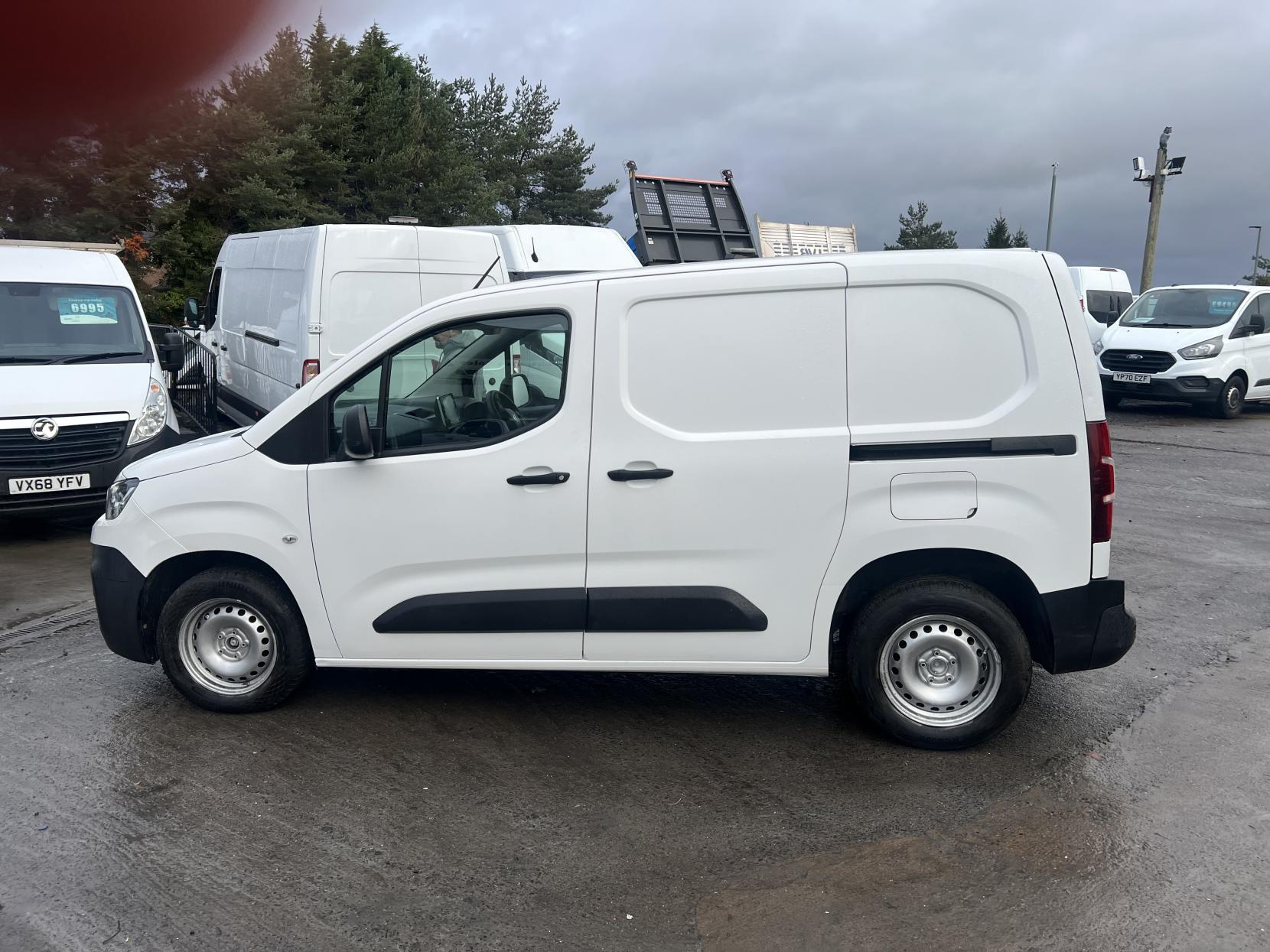 Citroen Berlingo 1.6 BlueHDi 650 Enterprise M Panel Van 5dr Diesel Manual SWB Euro 6 (75 ps)