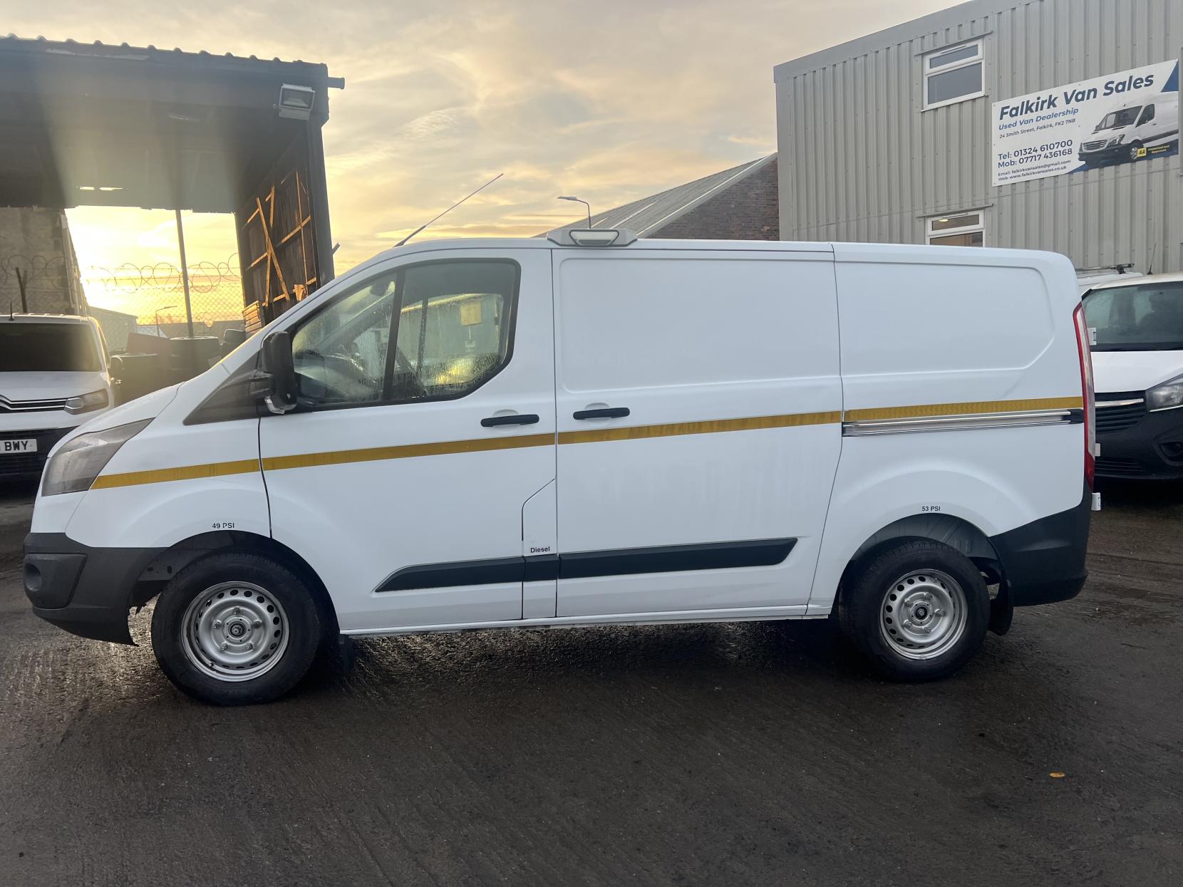 Ford Transit Custom 2.0 TDCi 310 Panel Van 5dr Diesel Manual L1 H1 (157 g/km, 104 bhp)