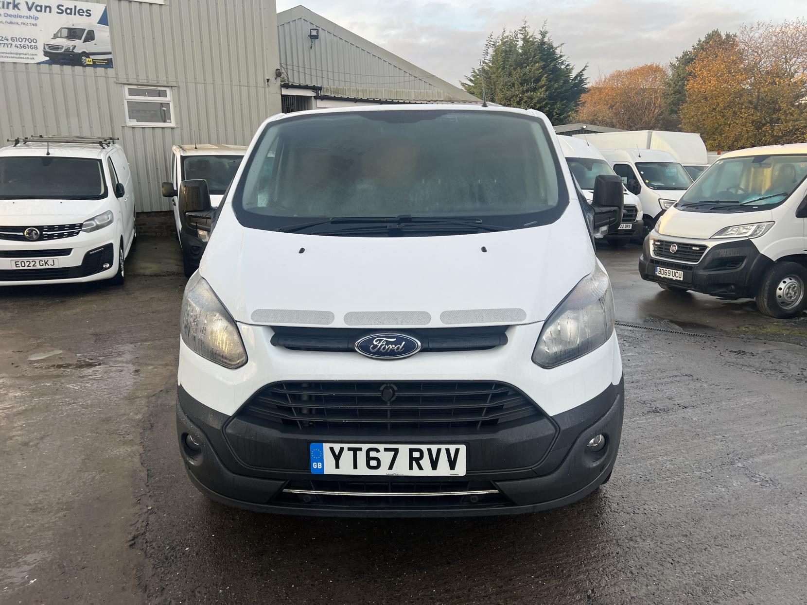 Ford Transit Custom 2.0 TDCi 310 Panel Van 5dr Diesel Manual L1 H1 (157 g/km, 104 bhp)