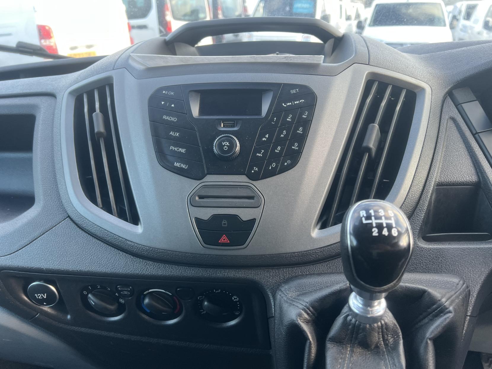 Ford Transit 2.0 350 EcoBlue Chassis Cab 2dr Diesel Manual FWD L3 H1 Euro 6 (170 ps)