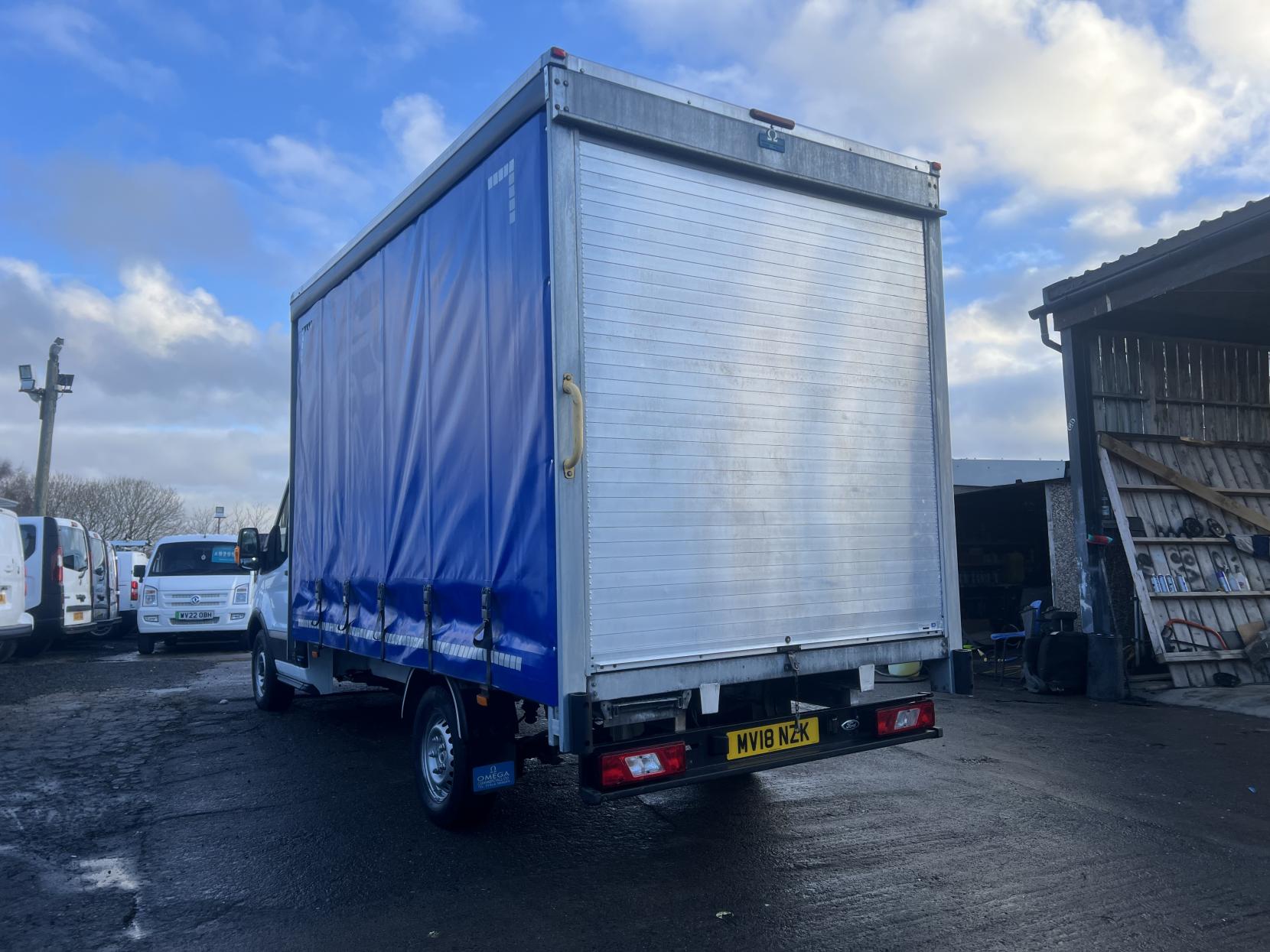 Ford Transit 2.0 350 EcoBlue Chassis Cab 2dr Diesel Manual FWD L3 H1 Euro 6 (170 ps)