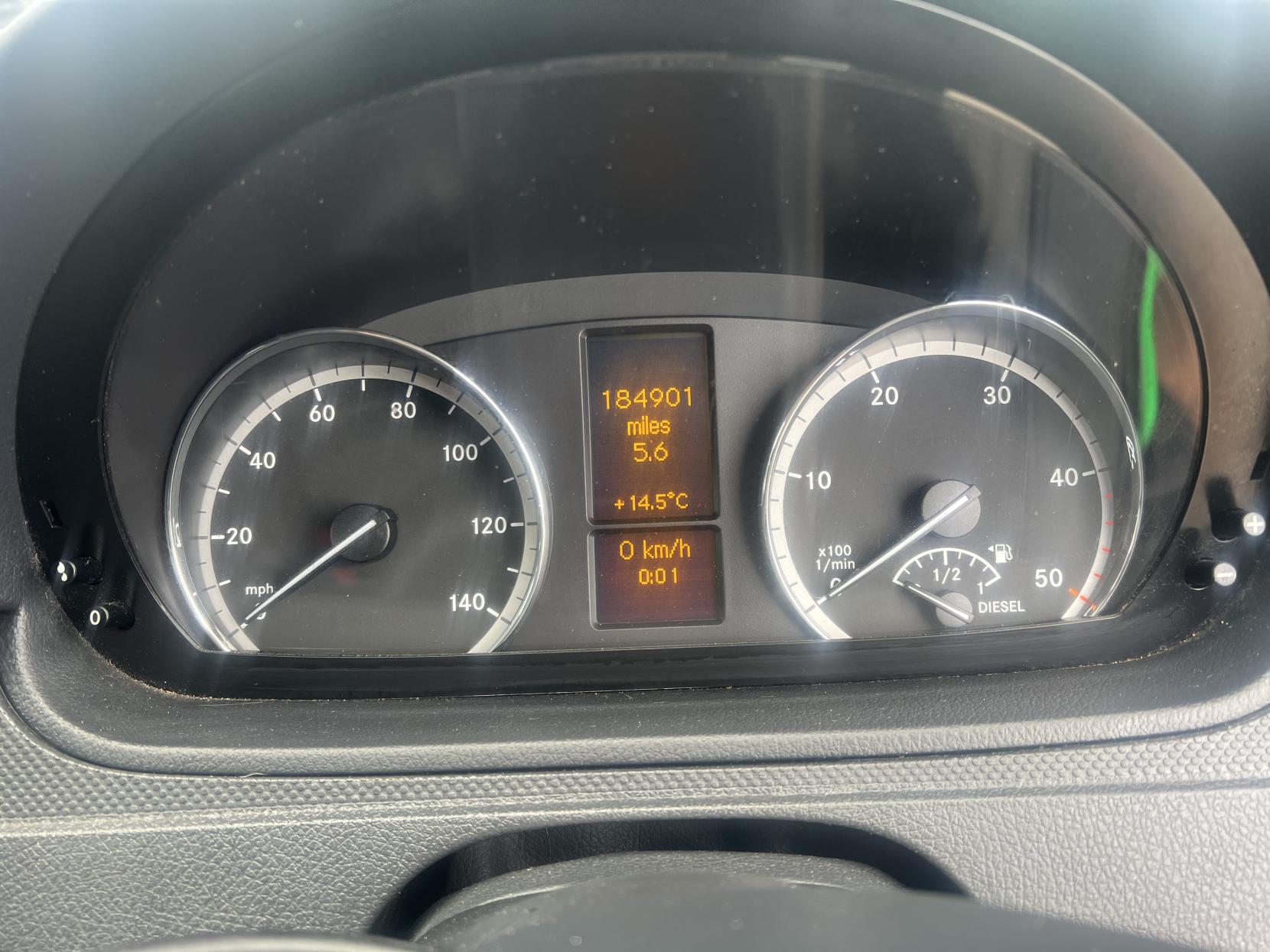 Mercedes-Benz Vito 2.1 113 CDi Dualiner Minibus 5dr Diesel Manual L1 (182 g/km, 136 bhp)