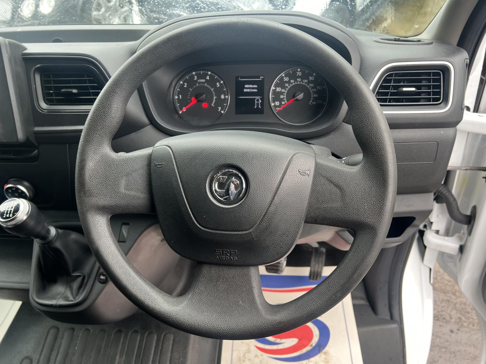 Vauxhall Movano 2.3 CDTi 3500 BiTurbo Edition Panel Van 5dr Diesel Manual FWD L3 H3 Euro 6 (135 ps)