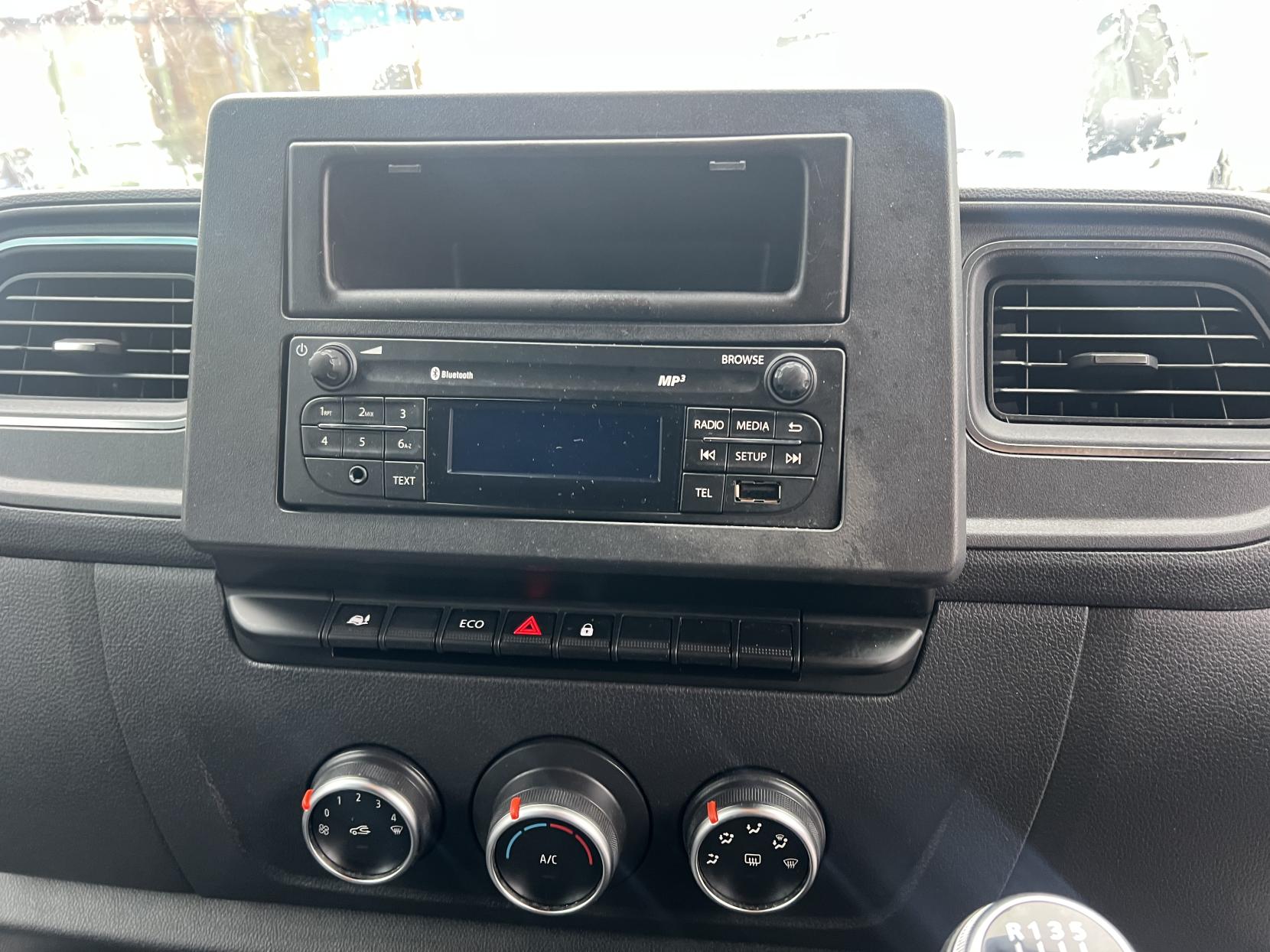 Vauxhall Movano 2.3 CDTi 3500 BiTurbo Edition Panel Van 5dr Diesel Manual FWD L3 H3 Euro 6 (135 ps)