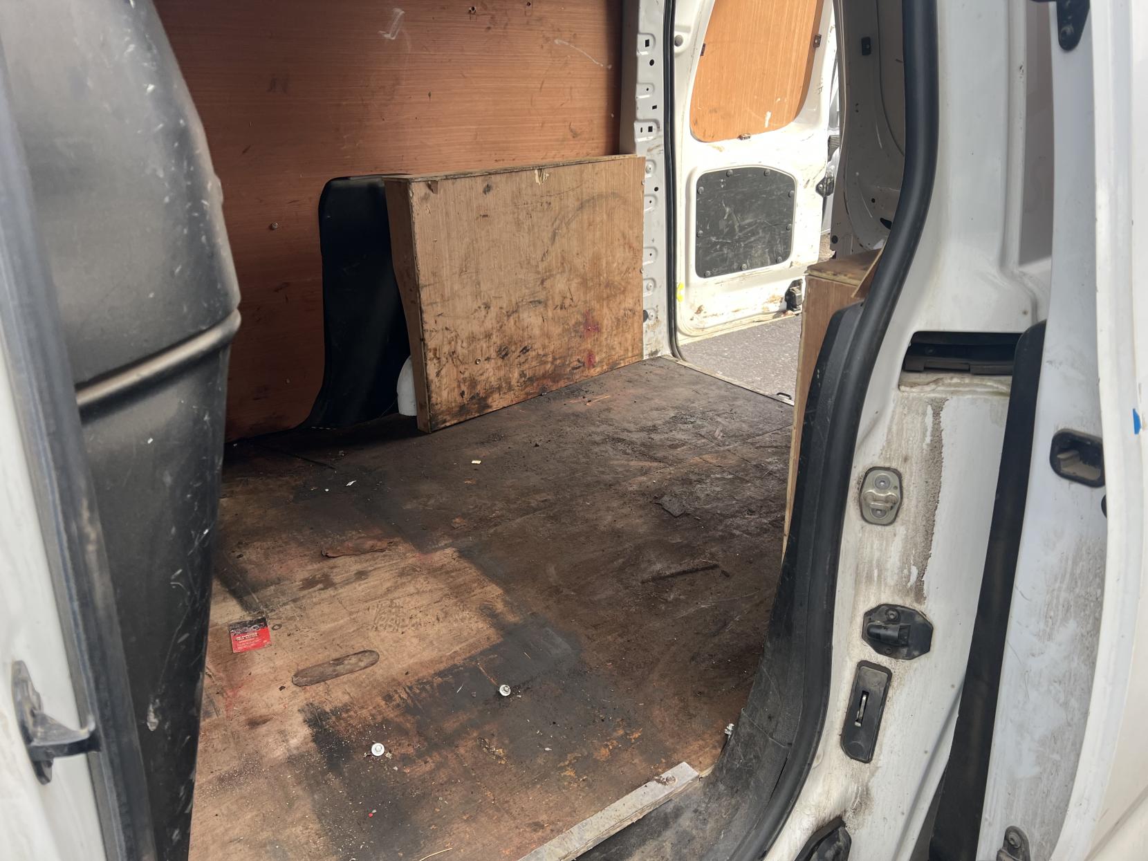 Vauxhall Combo 1.6 Turbo D 2000 Edition Panel Van 4dr Diesel Manual L1 H1 Euro 6 (75 ps)