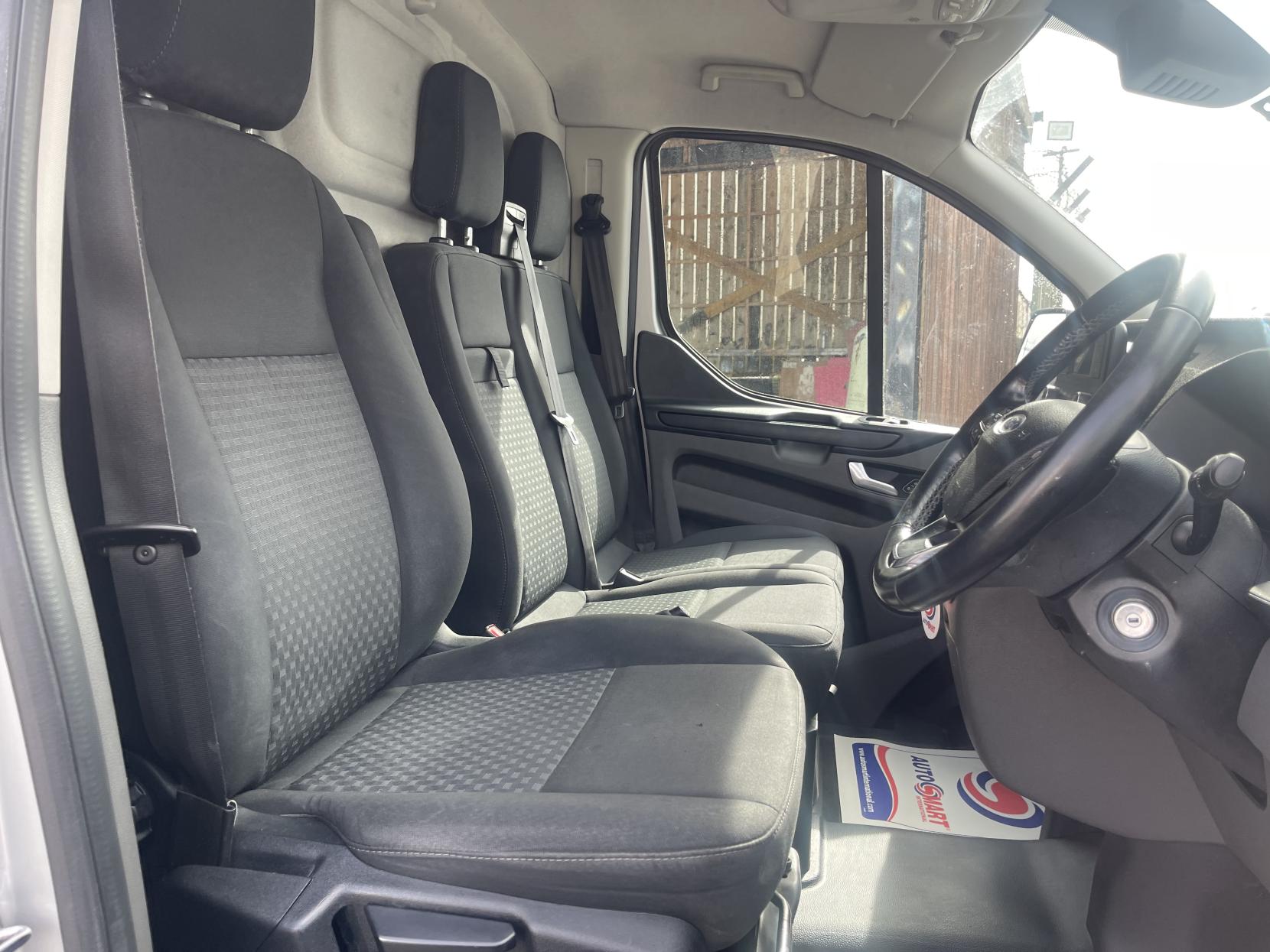 Ford Transit Custom 2.0 280 EcoBlue Trend Panel Van 5dr Diesel Manual L1 H1 Euro 6 (130 ps)