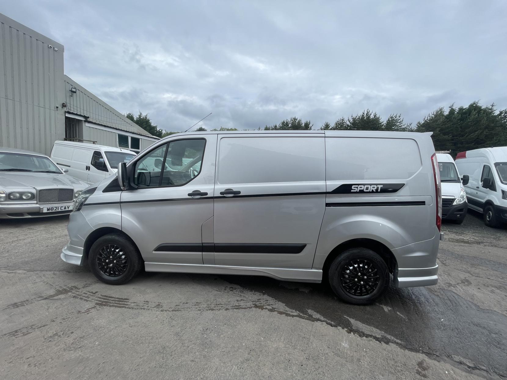 Ford Transit Custom 2.0 280 EcoBlue Trend Panel Van 5dr Diesel Manual L1 H1 Euro 6 (130 ps)