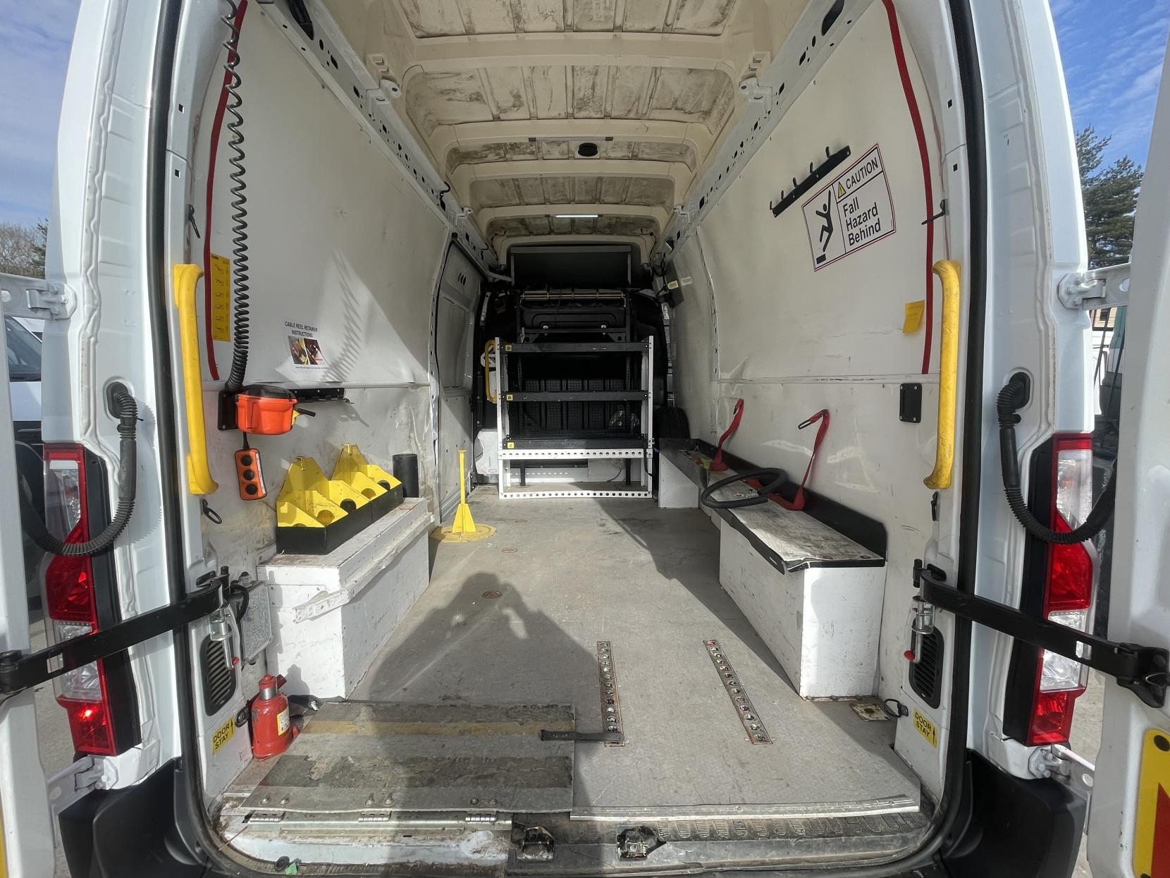 Vauxhall Movano 2.3 CDTi 3500 BiTurbo Edition Panel Van 5dr Diesel Manual FWD L3 H3 Euro 6 (135 ps)