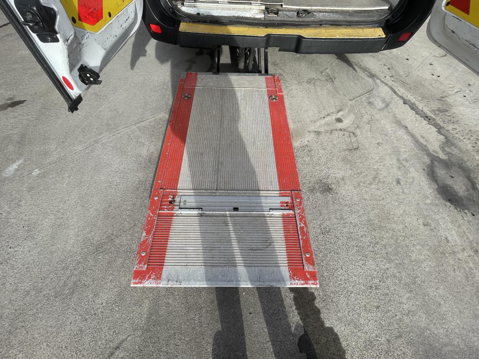 Vauxhall Movano 2.3 CDTi 3500 BiTurbo Edition Panel Van 5dr Diesel Manual FWD L3 H3 Euro 6 (135 ps)