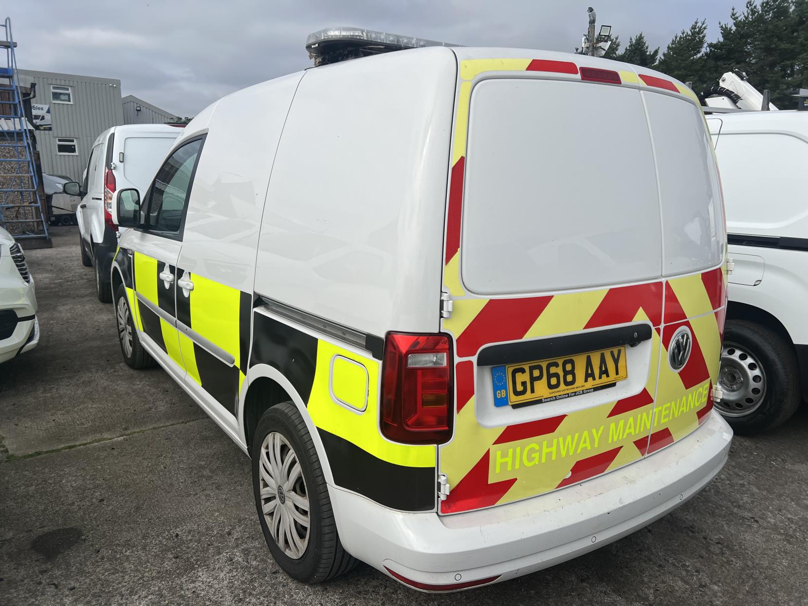 Volkswagen Caddy 1.4 TSI C20 BlueMotion Tech Trendline Panel Van 5dr Petrol DSG SWB Euro 6 (s/s) (125 ps)